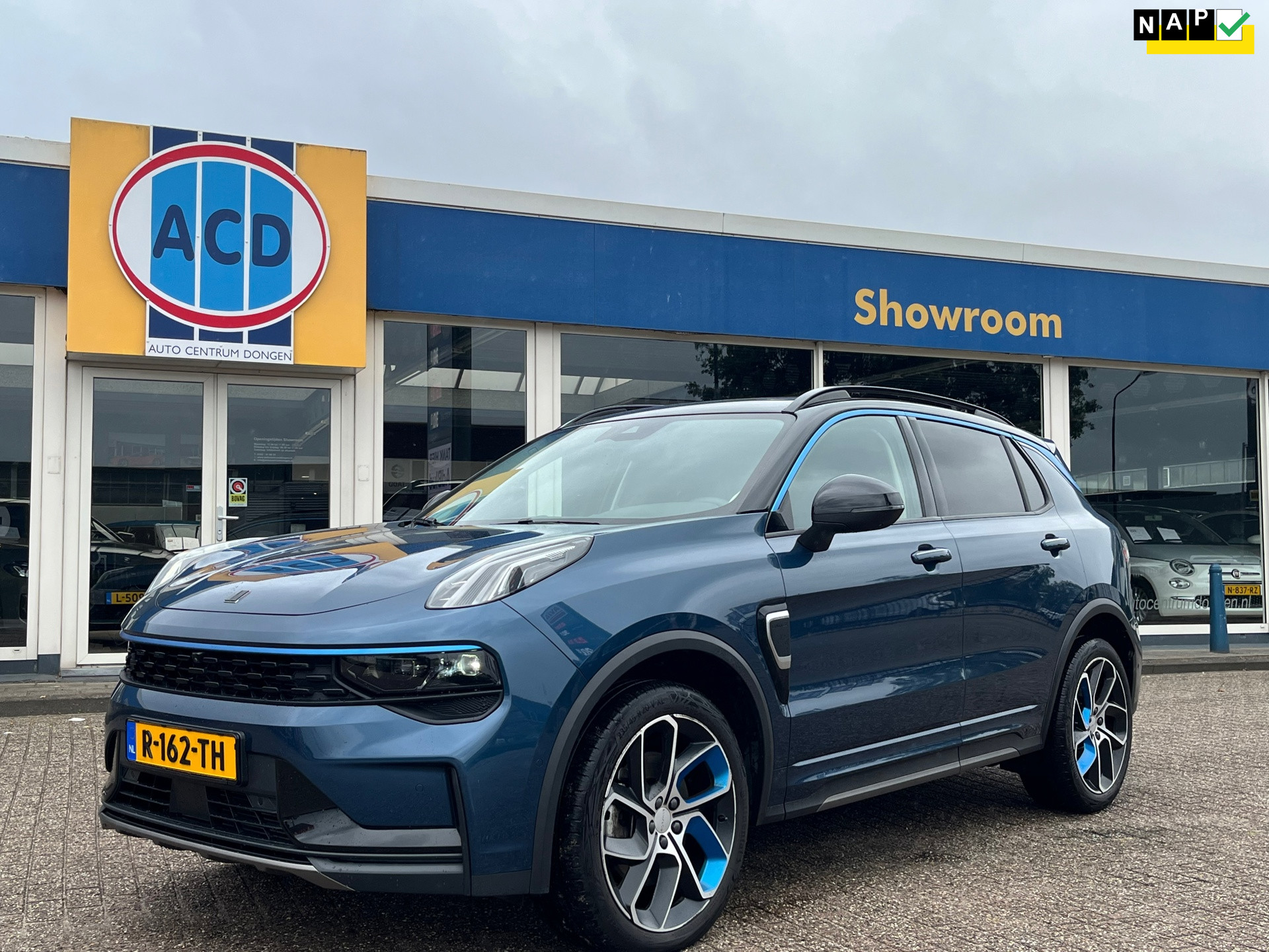 Lynk&co LYNK & Co 01 1.5 261pk PHEV 7DCTH | Orig. NL | PanoramaDak | 360 graden Camera | Carplay | 2022 - voorkant