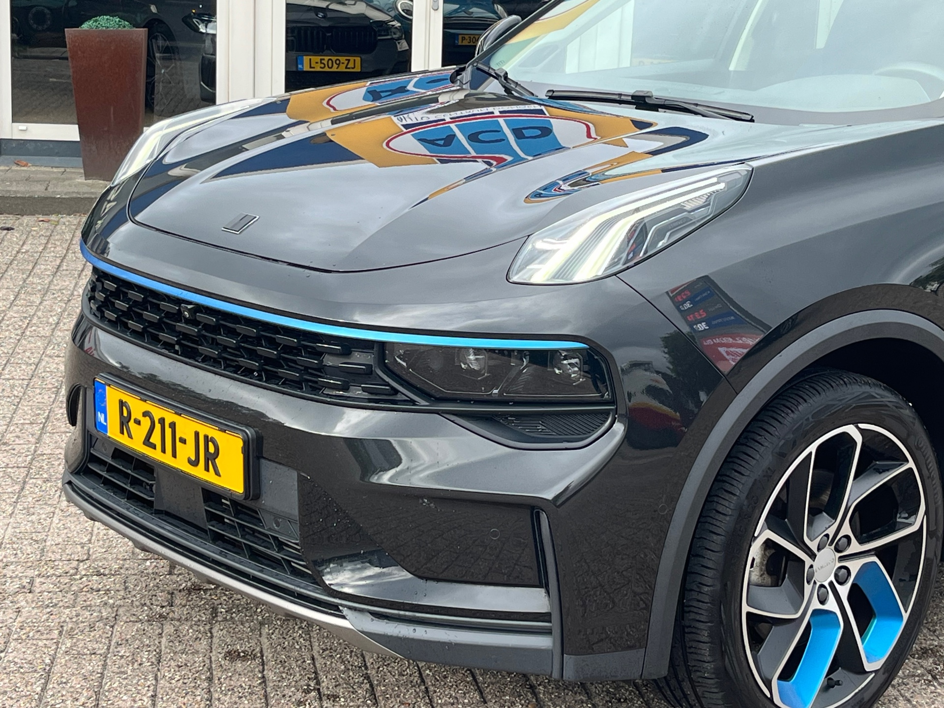 Foto van Lynk&co LYNK & Co 01