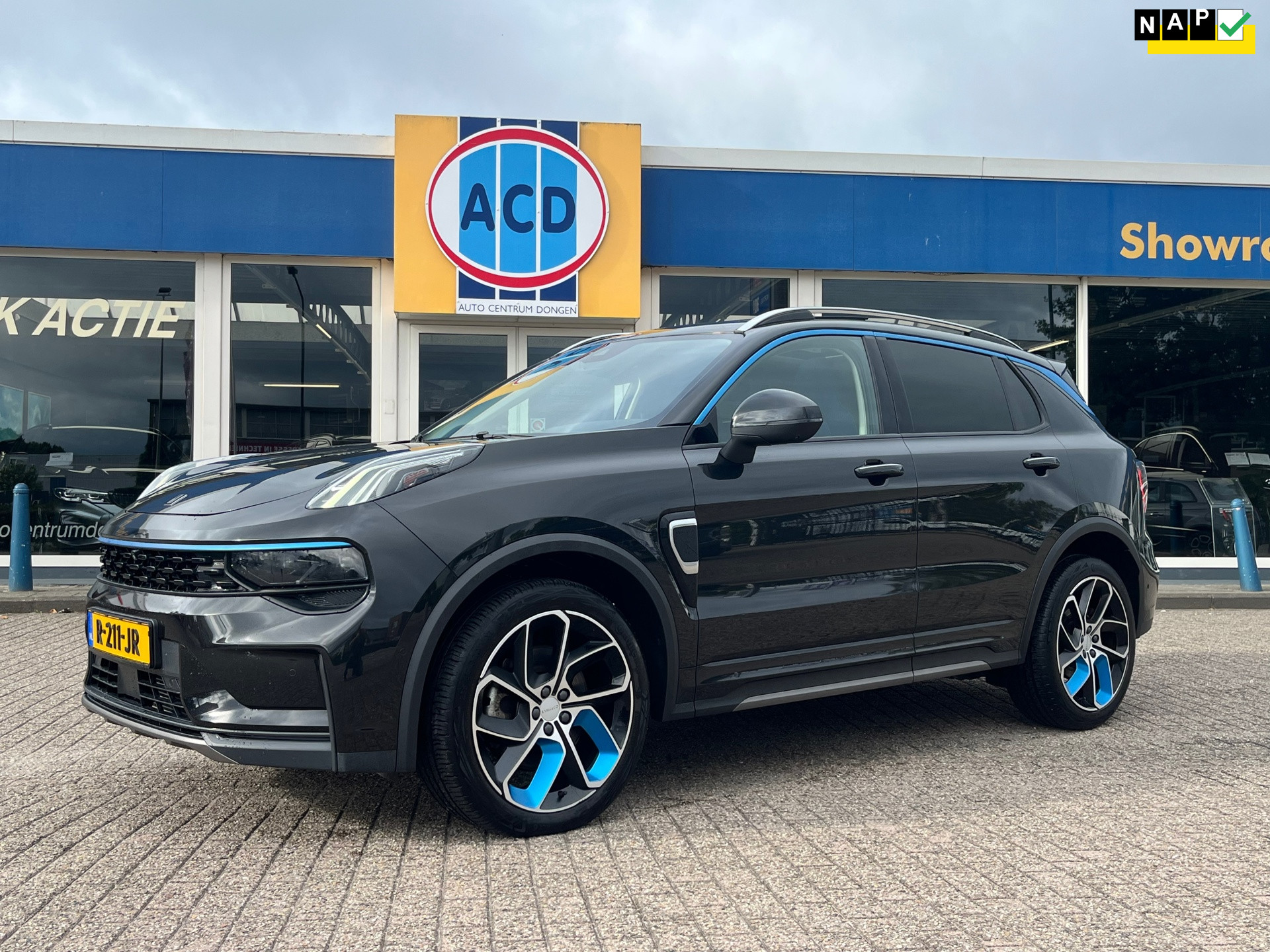 Lynk&co LYNK & Co 01 1.5 261pk PHEV 7DCTH | Orig. NL | Trekhaak afn.| PanoramaDak | 360 graden Camera | Carplay | 2022 - voorkant