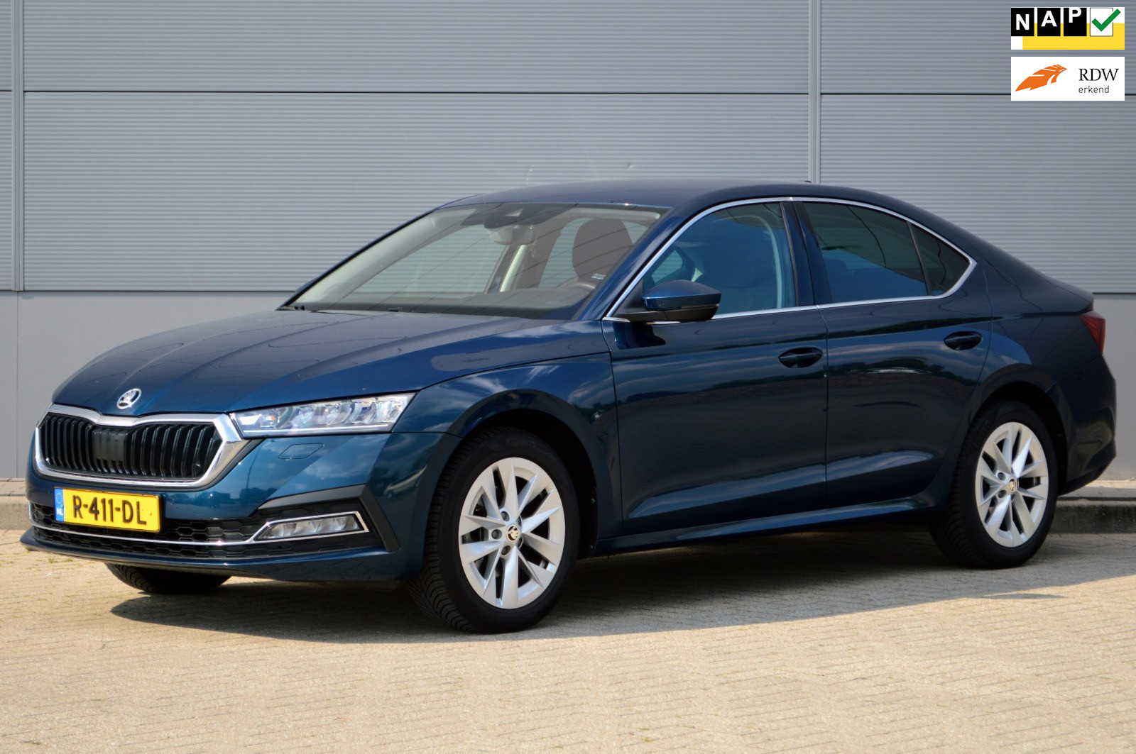 Skoda Octavia 1.0 e-TSI Business Edition Plus 2022 - voorkant