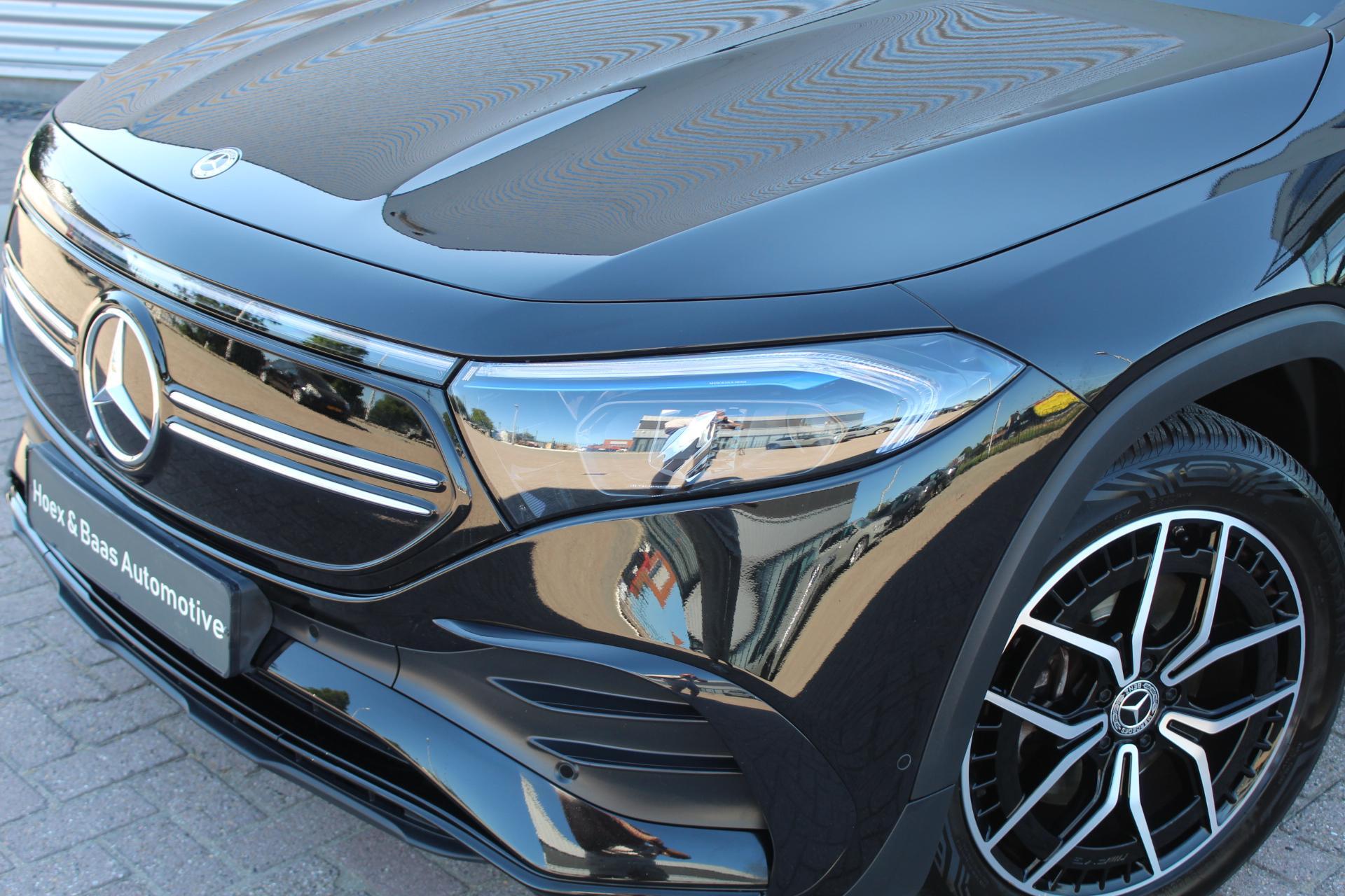 Foto van Mercedes-Benz Eqb 250