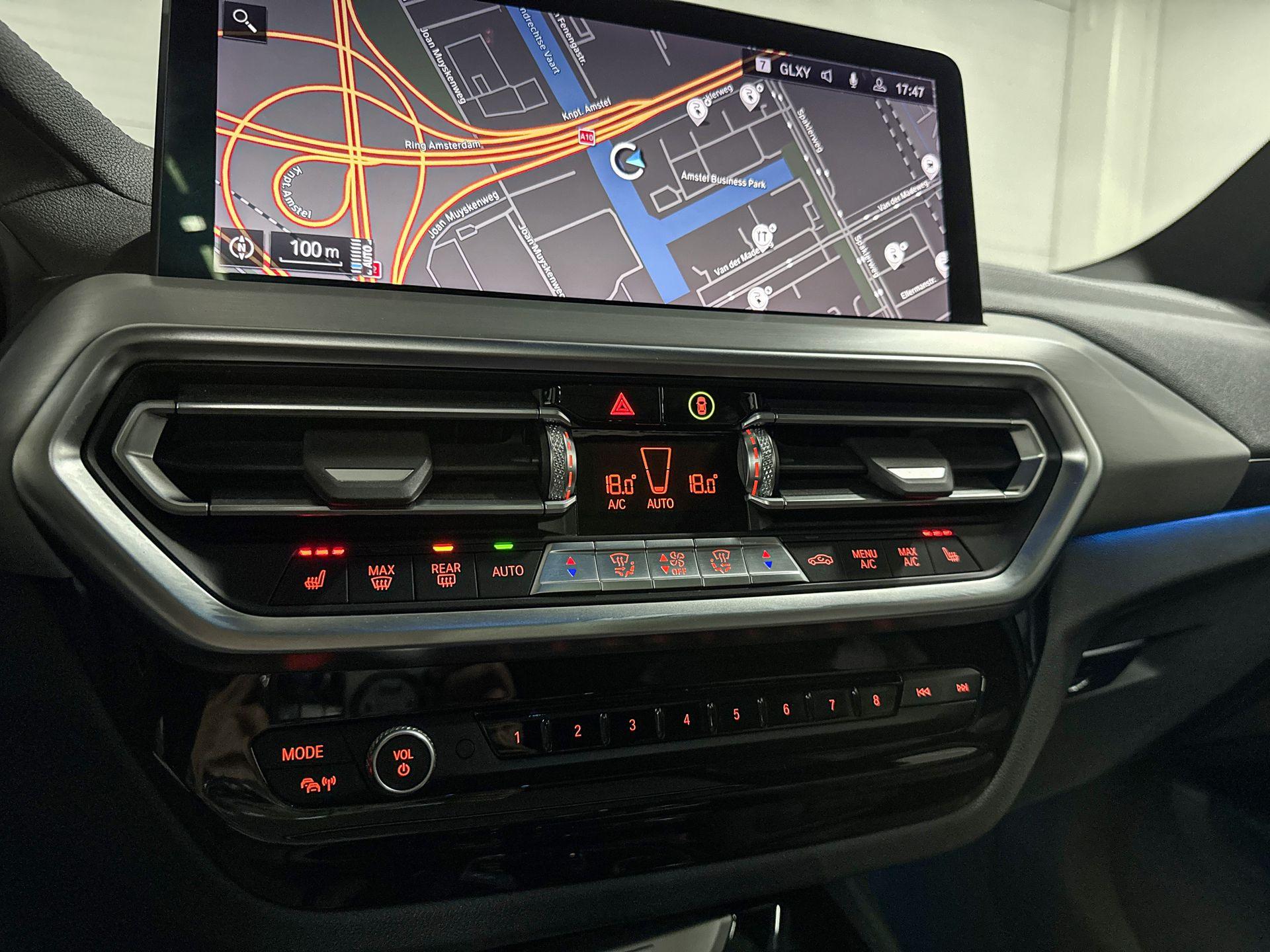 Foto van BMW Ix3