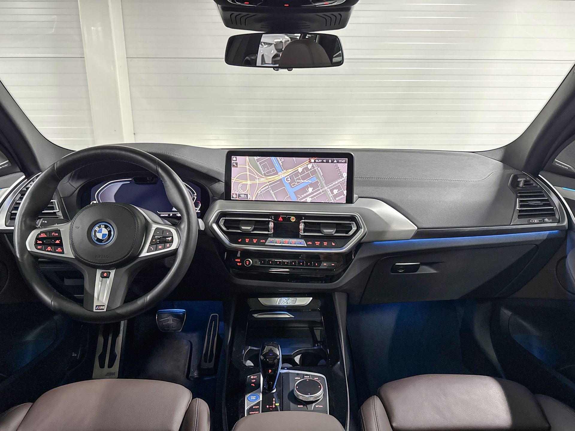 Foto van BMW Ix3