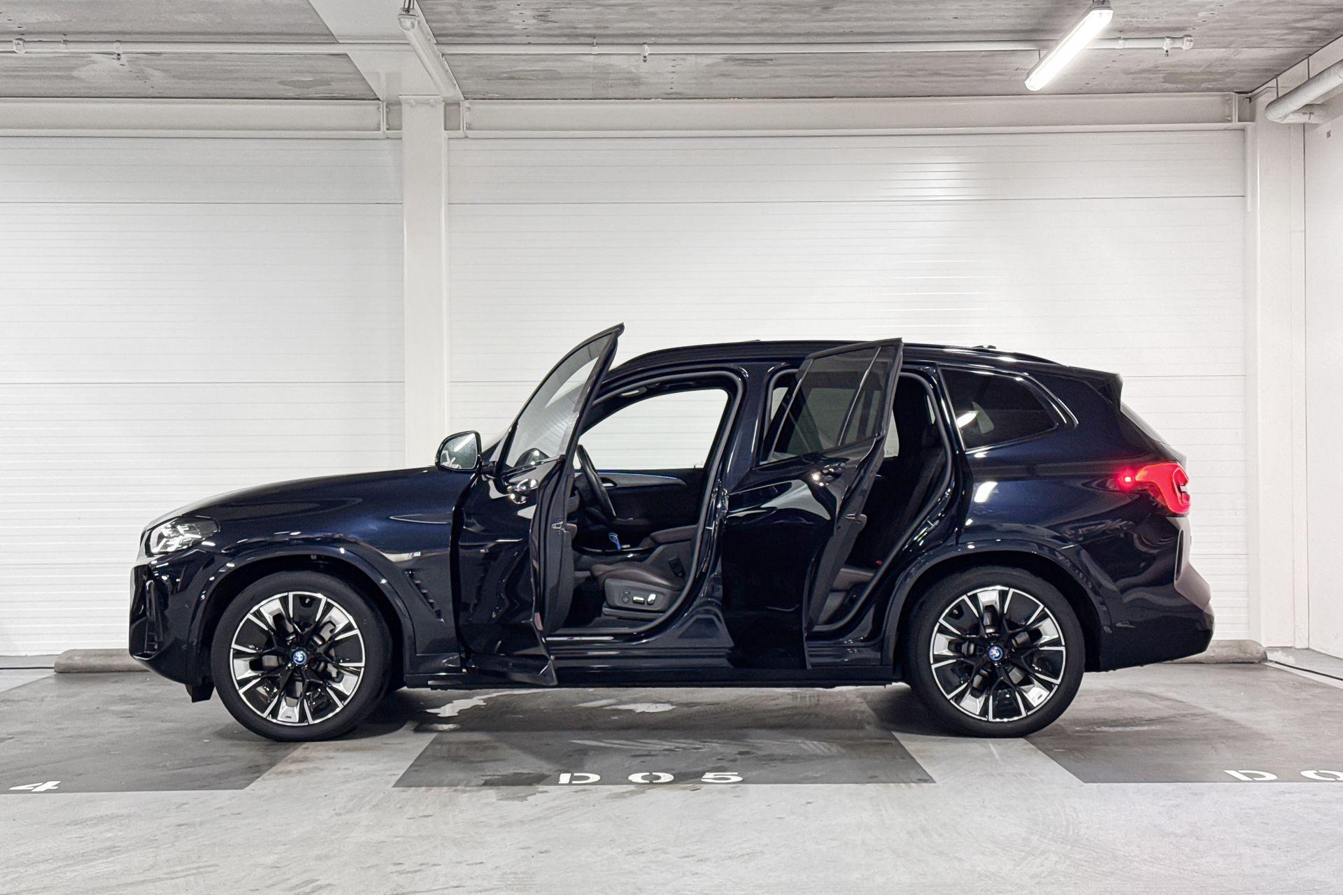 Foto van BMW Ix3