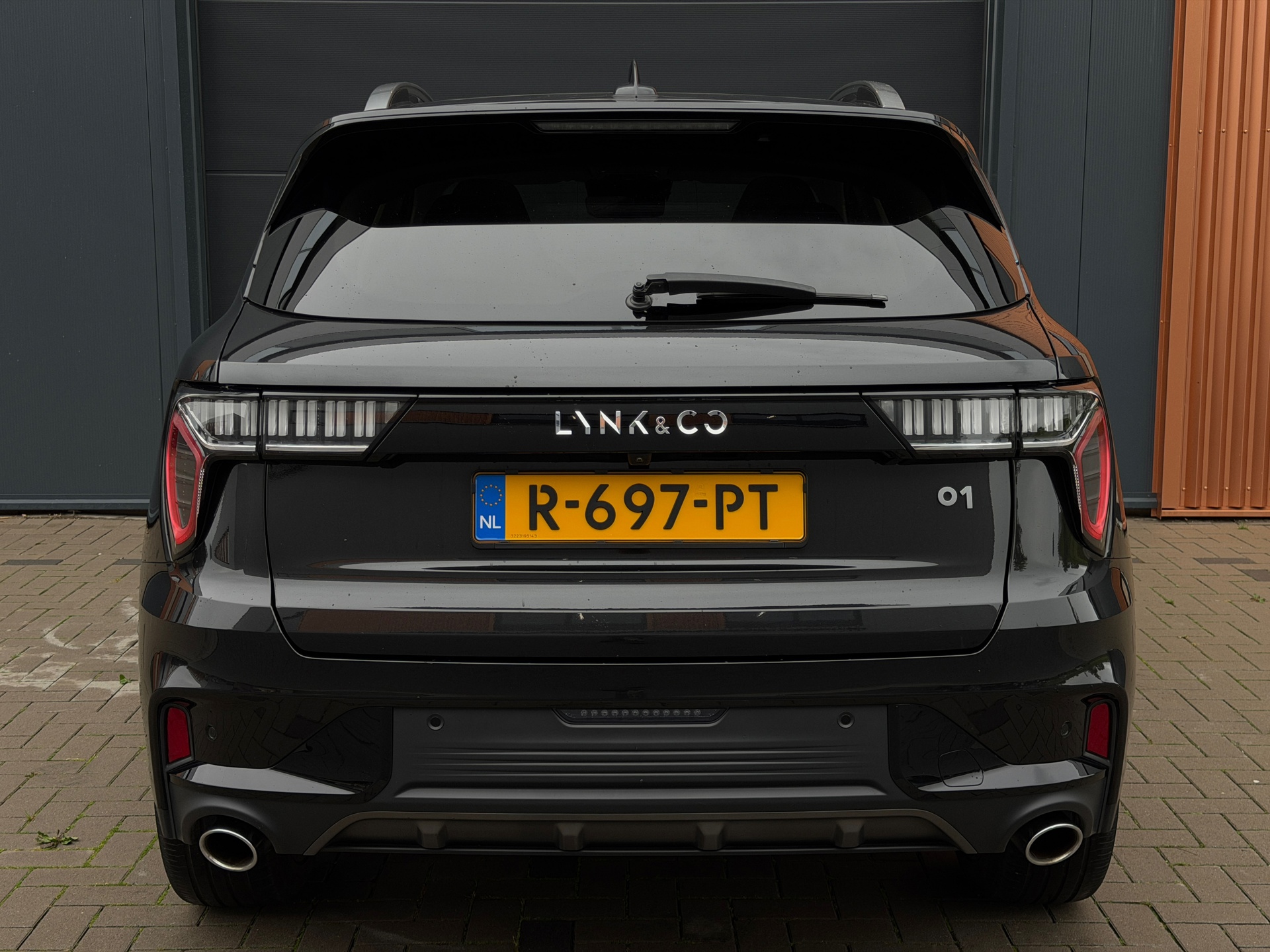 Foto van Lynk&co LYNK & Co 01