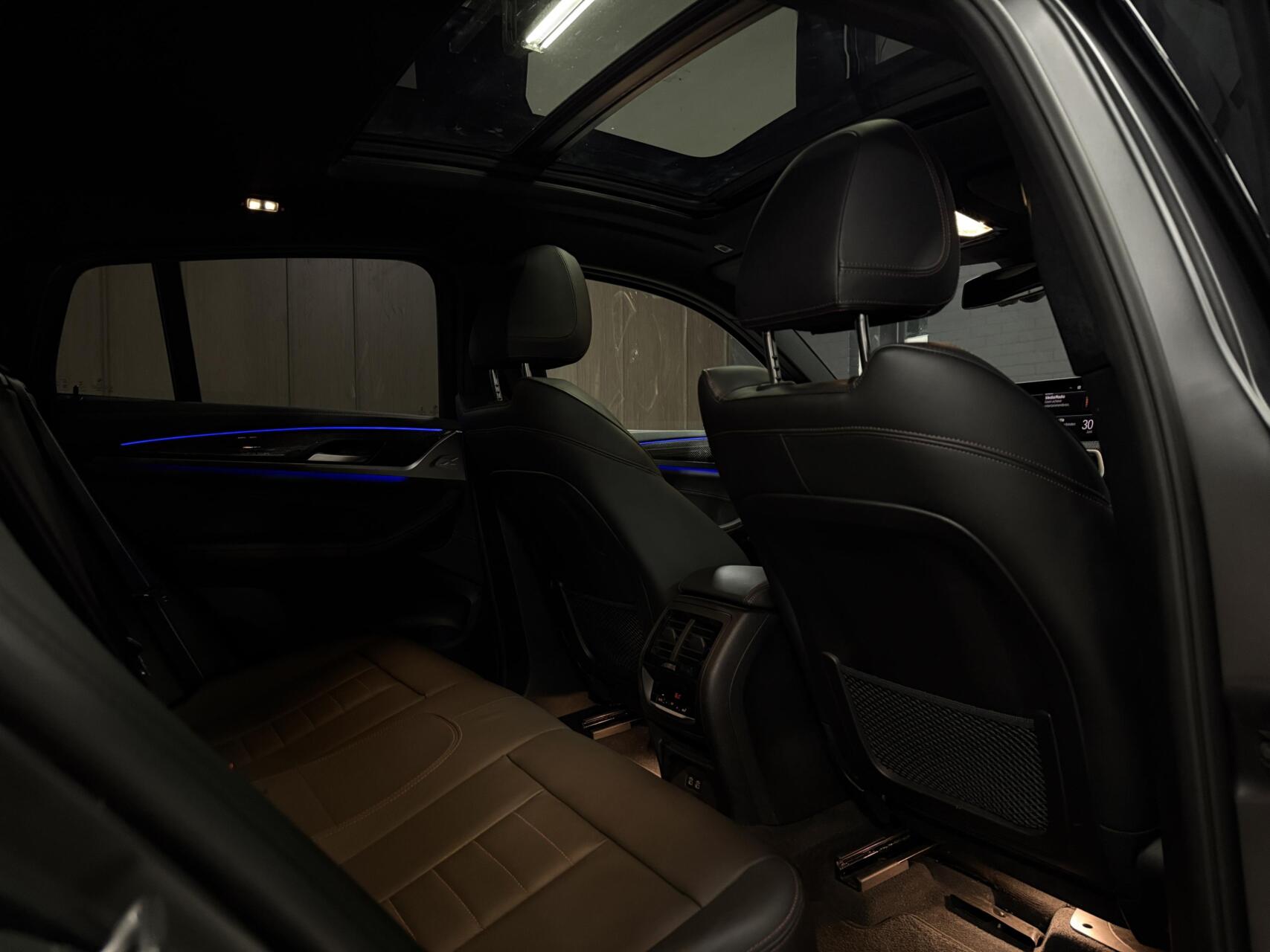 Foto van BMW X4 Xdrive20i