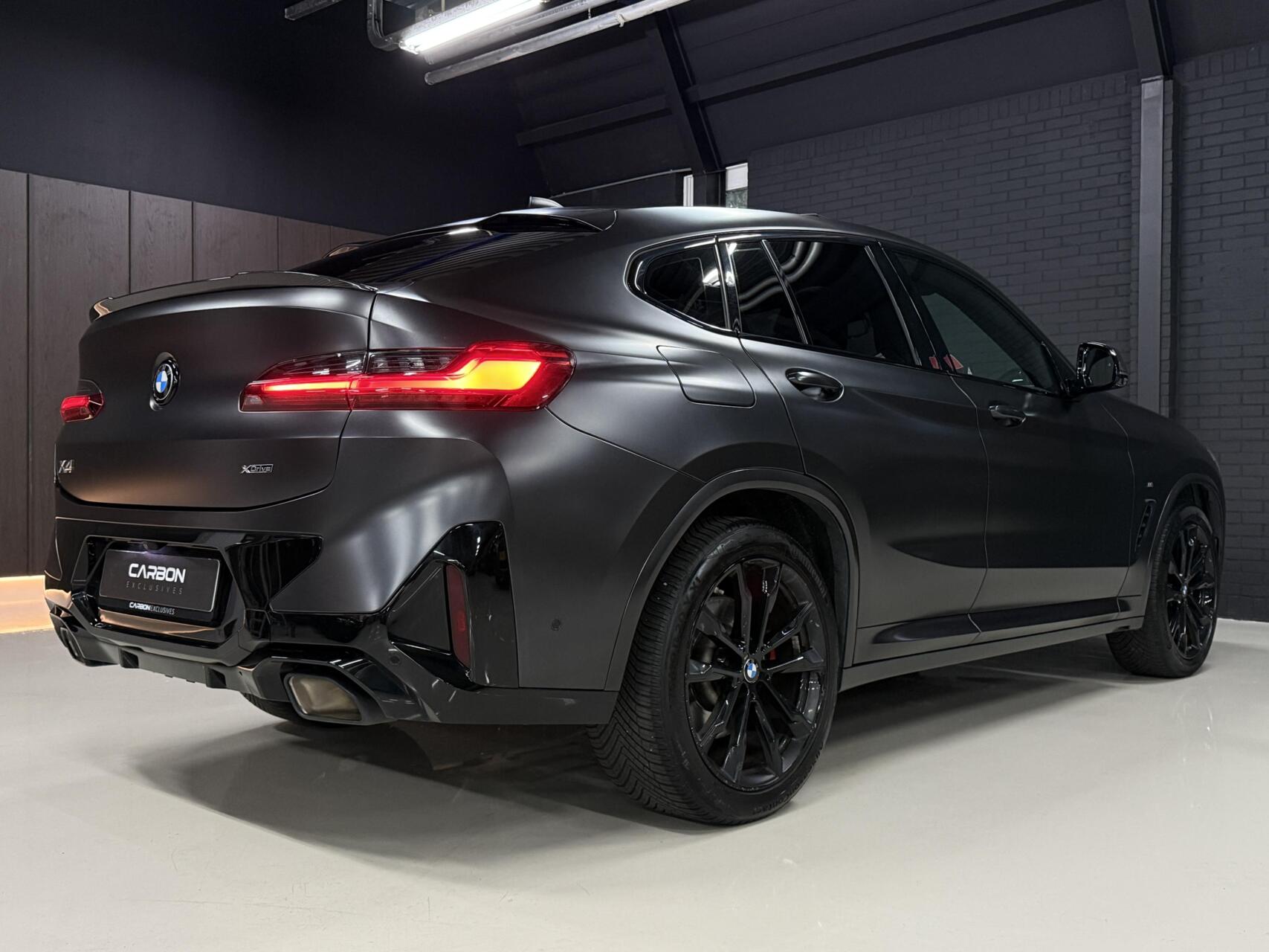 Foto van BMW X4 Xdrive20i