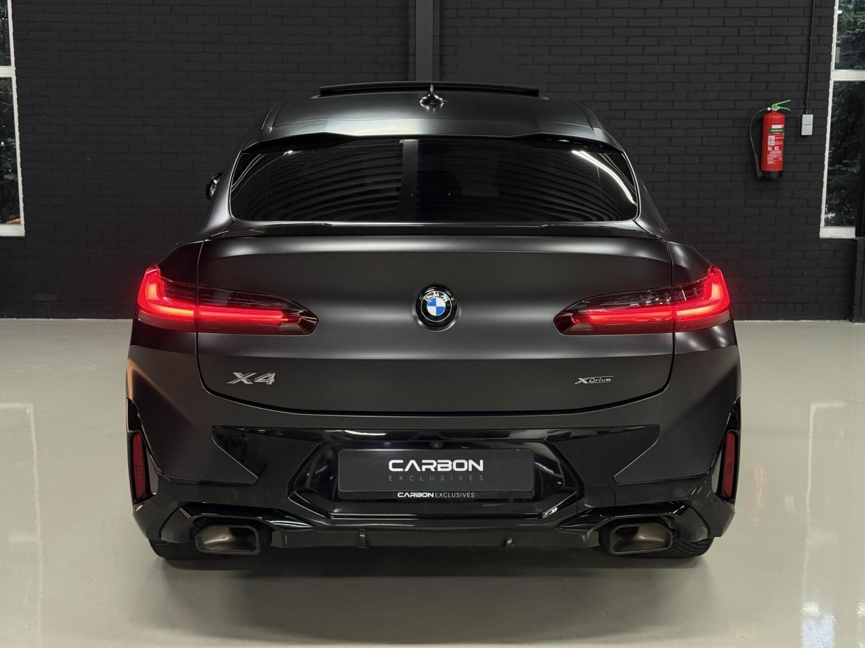 Foto van BMW X4 Xdrive20i