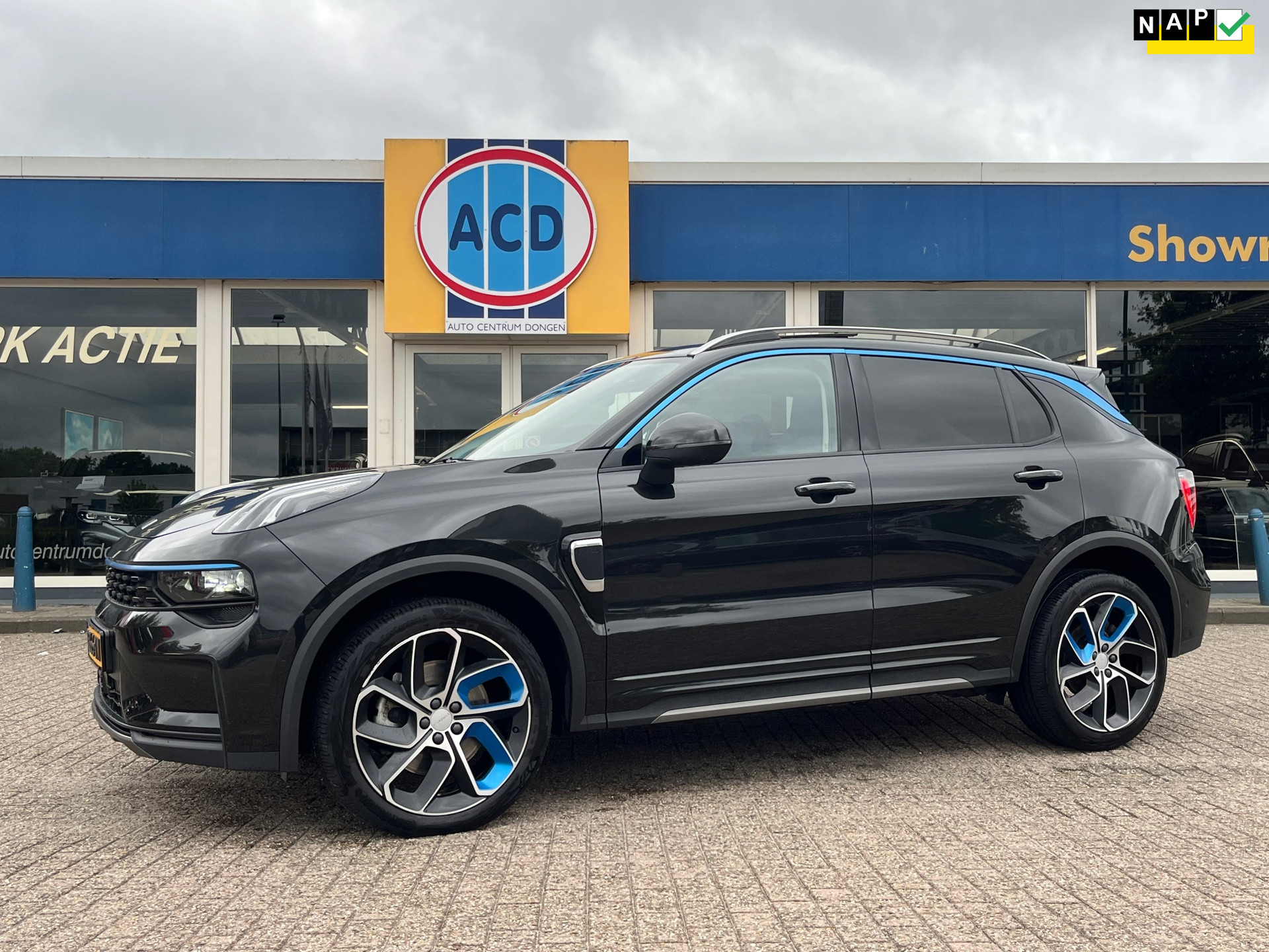 Lynk&co LYNK & Co 01 1.5 261pk PHEV 7DCTH | Orig. NL | PanoramaDak | 360 graden Camera | Carplay | 2022 - voorkant