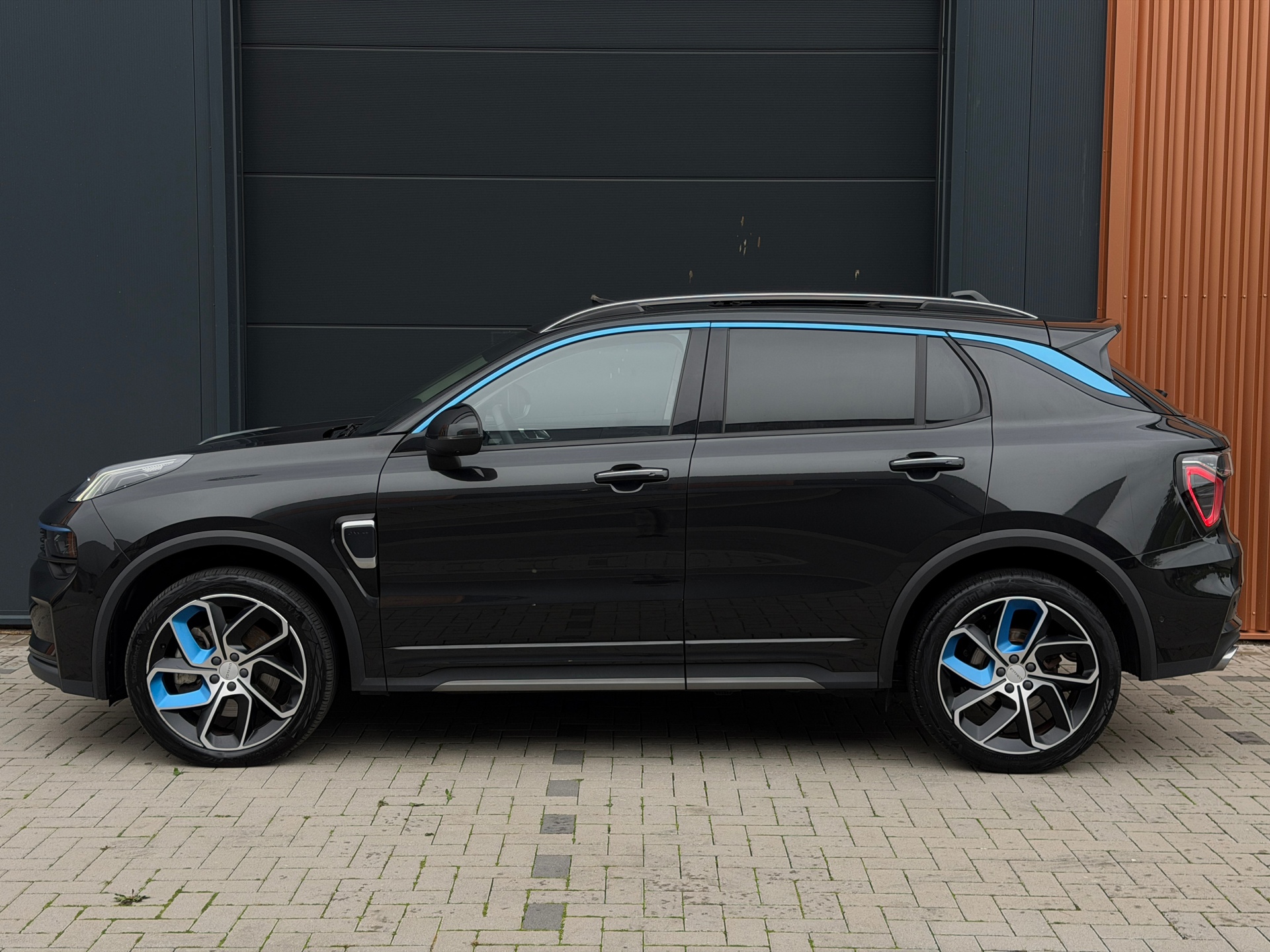 Foto van Lynk&co LYNK & Co 01