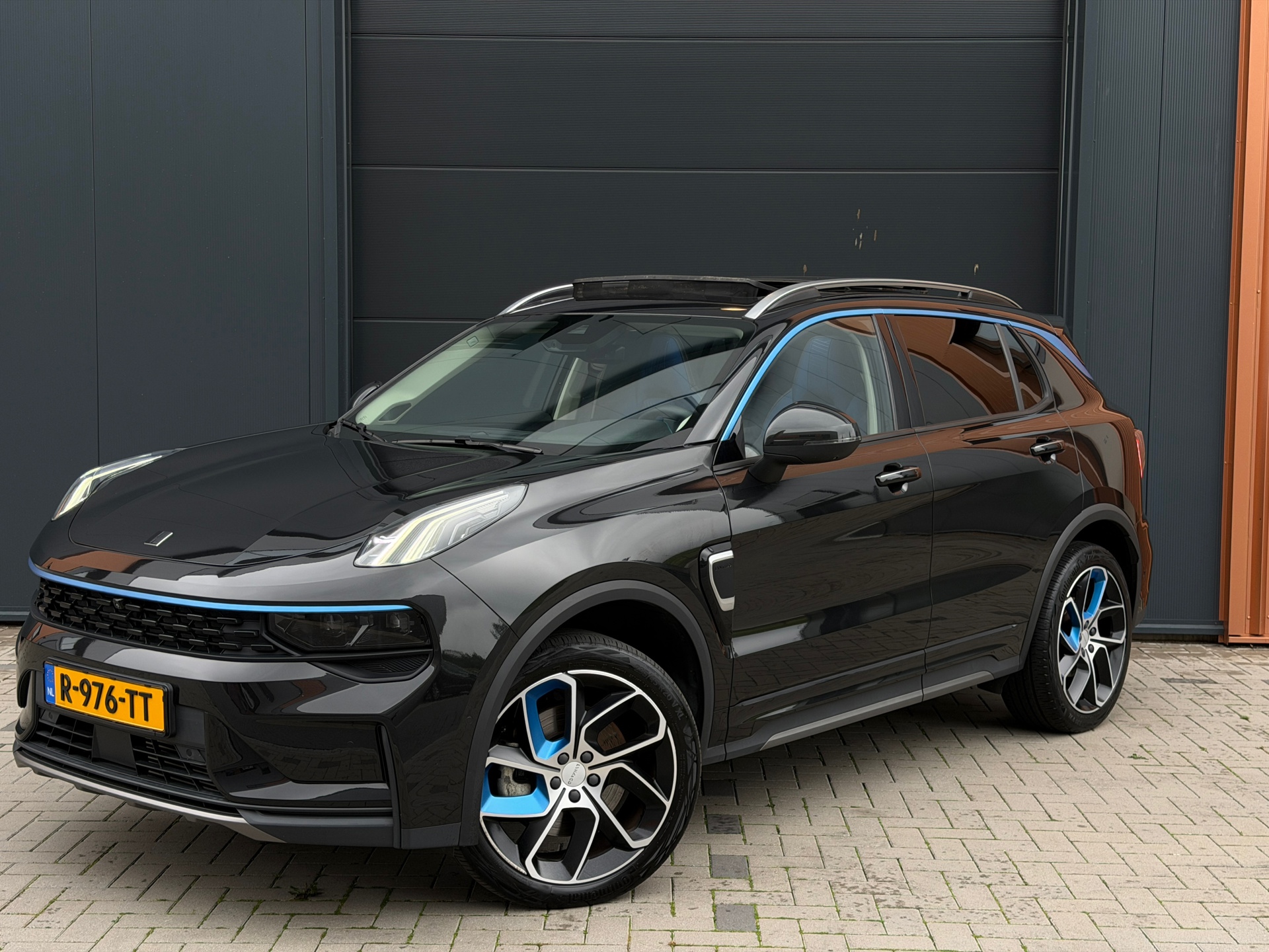Foto van Lynk&co LYNK & Co 01