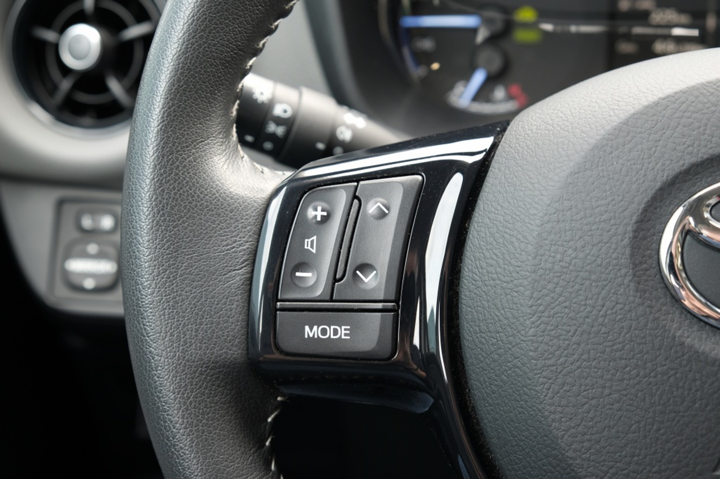 Foto van Toyota Toyota Yaris Hybrid