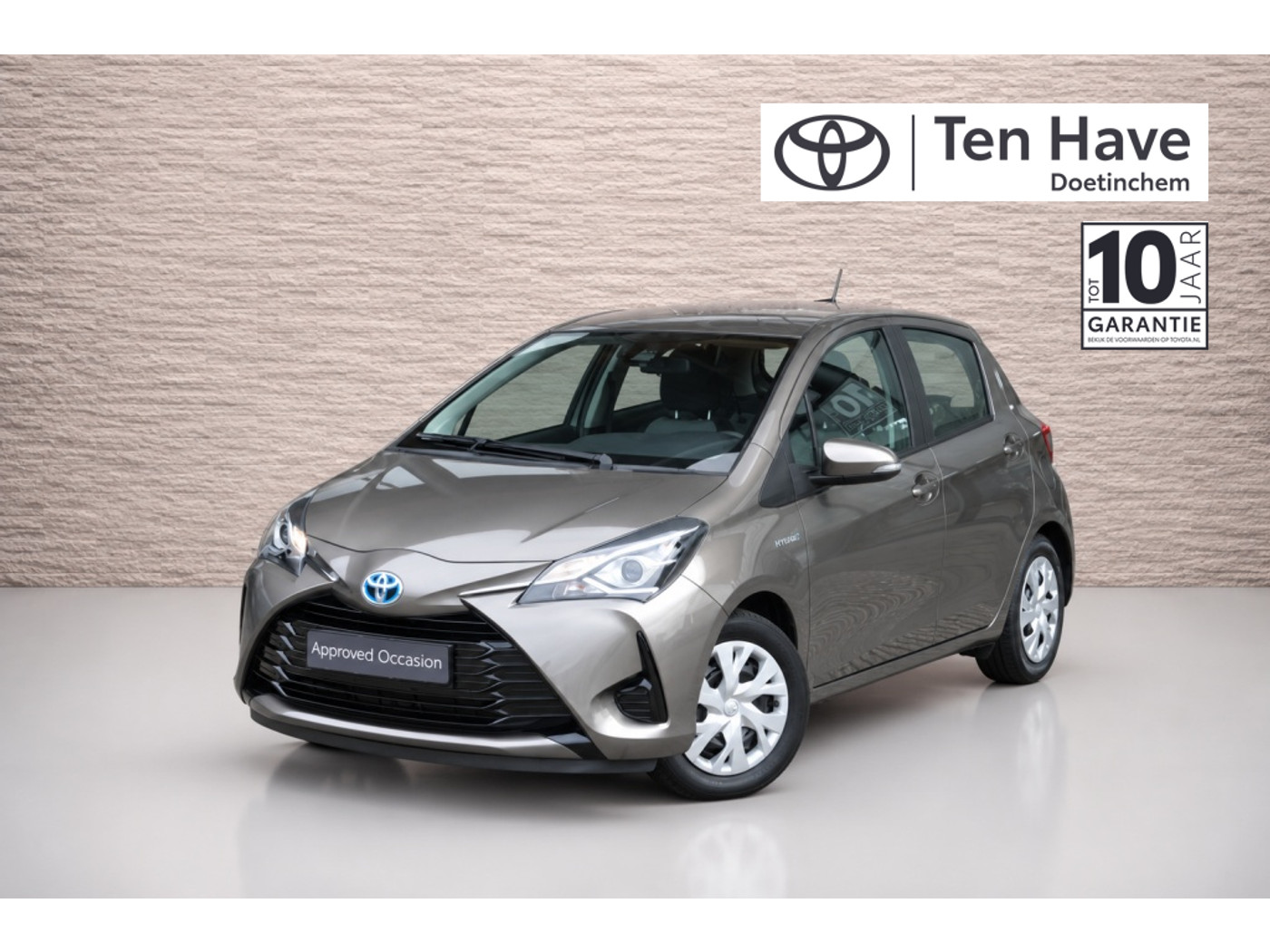 Toyota Toyota Yaris Hybrid 1.5 Hybrid Aspiration Automaat | Climate control | Toyota Touch® 2 multimediasysteem met 7” touch screen* | Multi-information display (4.2” TFT-kleurenscherm) | Parkeerhulpcamera achter (met hulplijne 2018 - voorkant