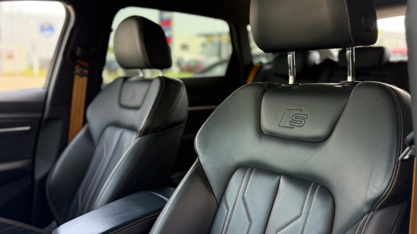 Foto van Audi E-tron 50