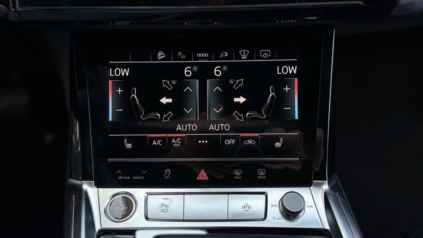 Foto van Audi E-tron 50