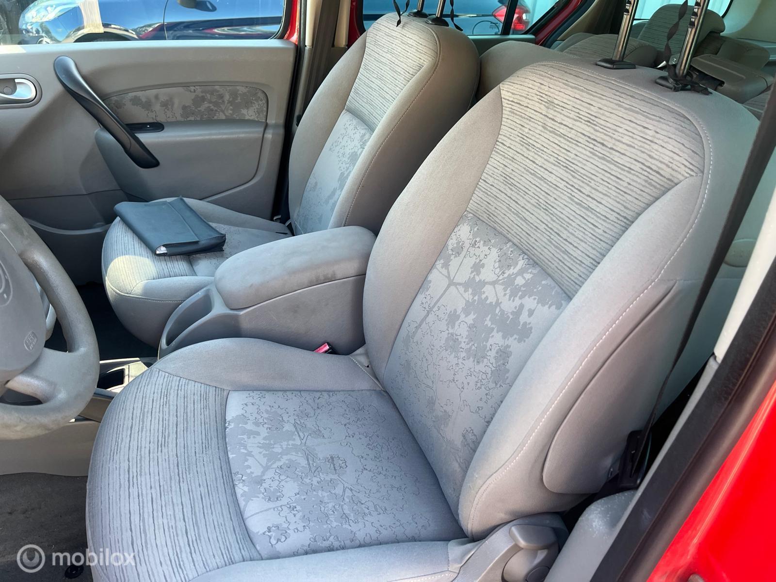 Foto van Renault Kangoo