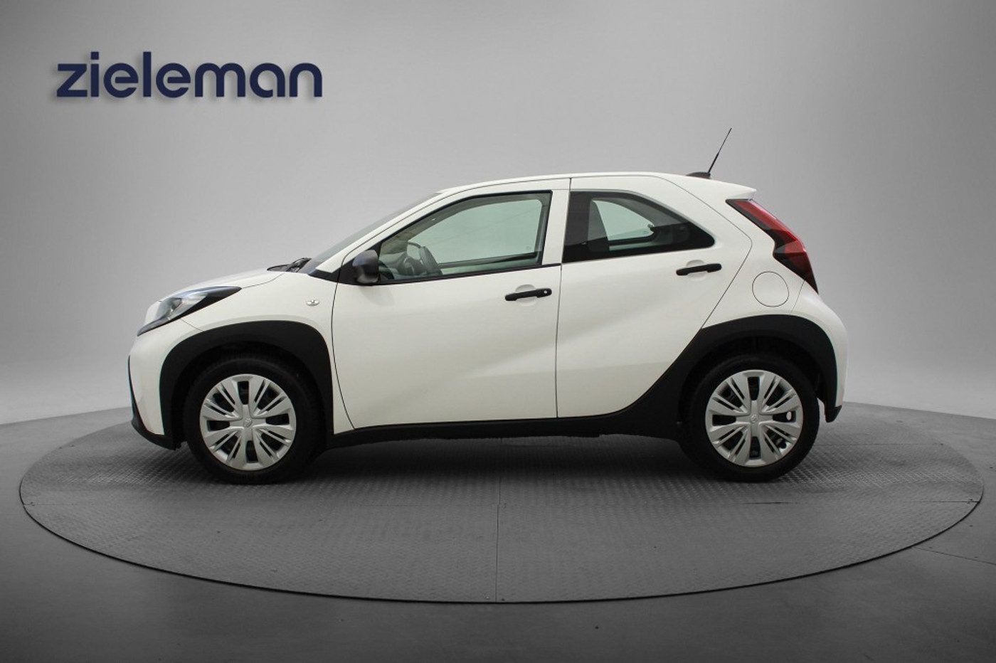 Foto van Toyota Toyota Aygo X