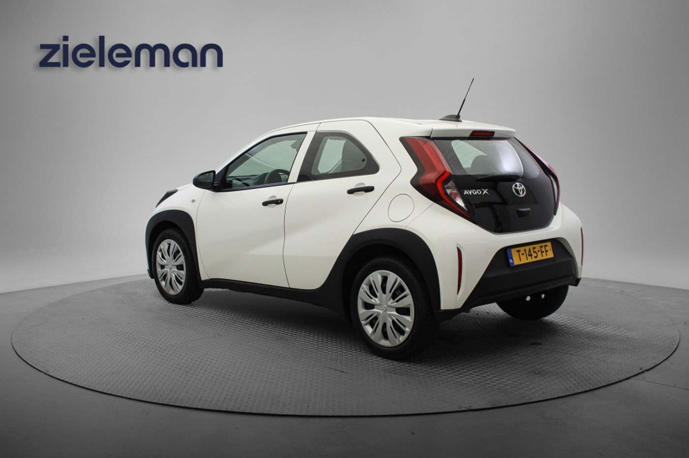 Foto van Toyota Toyota Aygo X