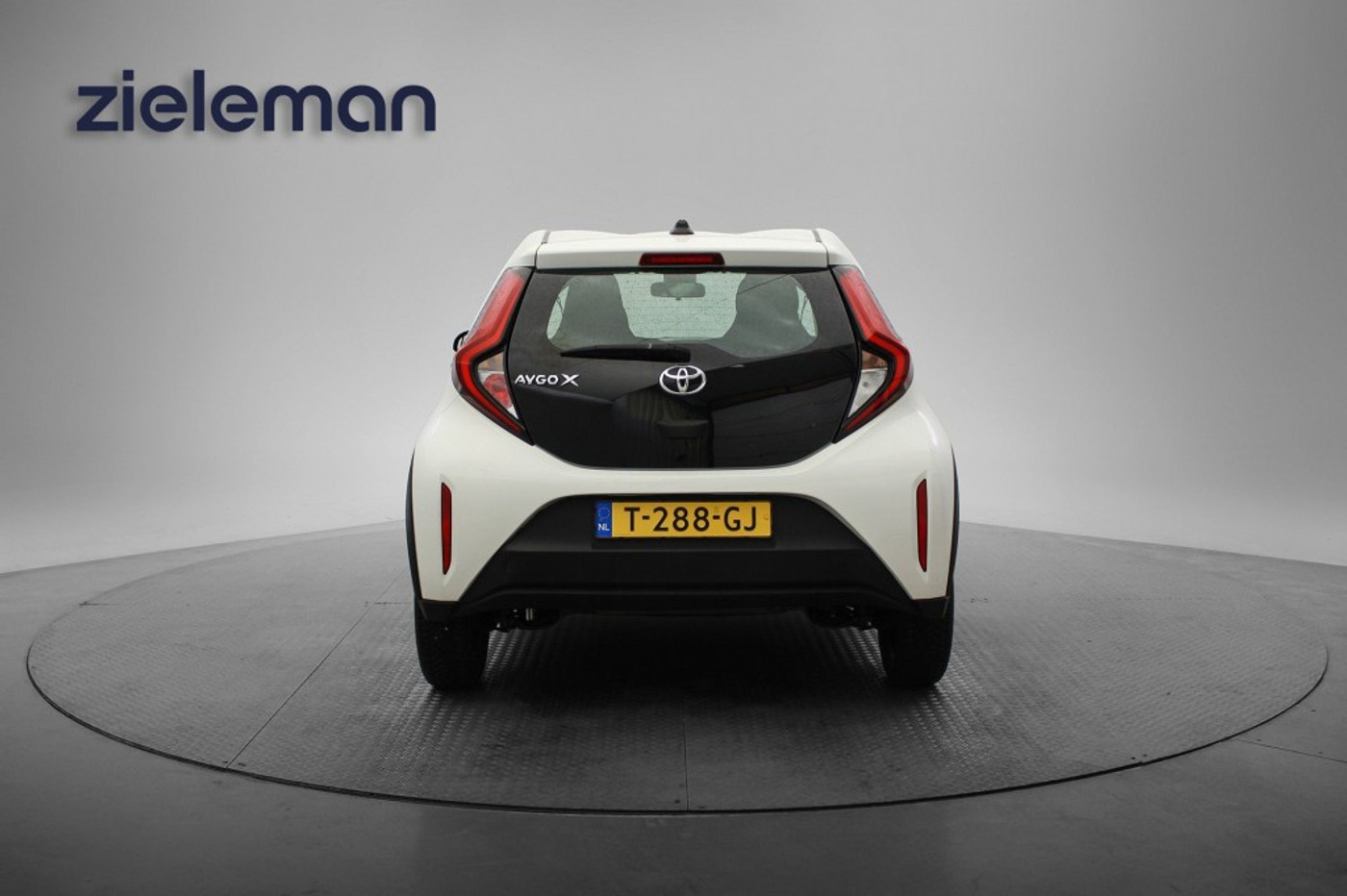 Foto van Toyota Toyota Aygo X