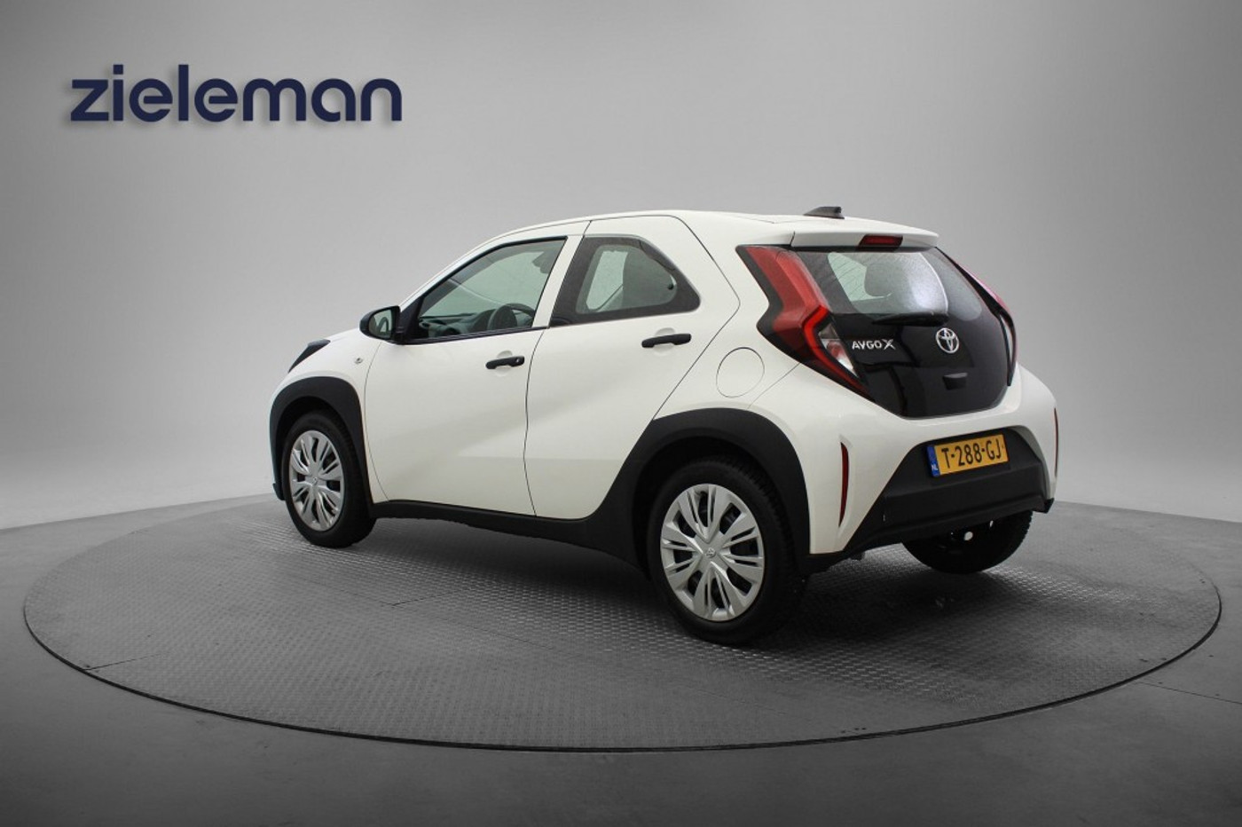 Foto van Toyota Toyota Aygo X