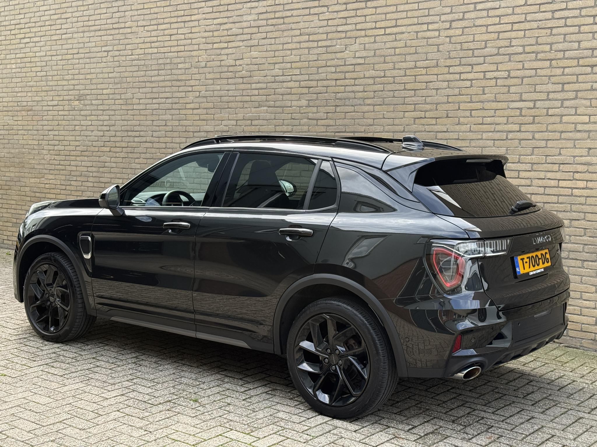 Foto van Lynk&co LYNK & Co 01