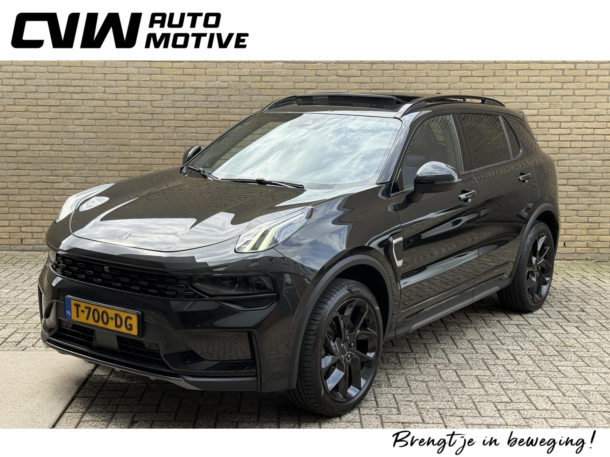 Lynk&co LYNK & Co 01 1.5 PHEV 261pk | Blackline | Zwarte hemel | 2023 - voorkant