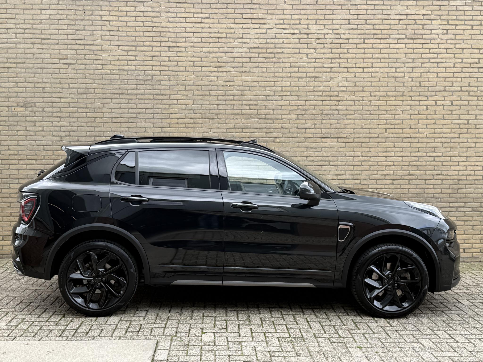 Foto van Lynk&co LYNK & Co 01