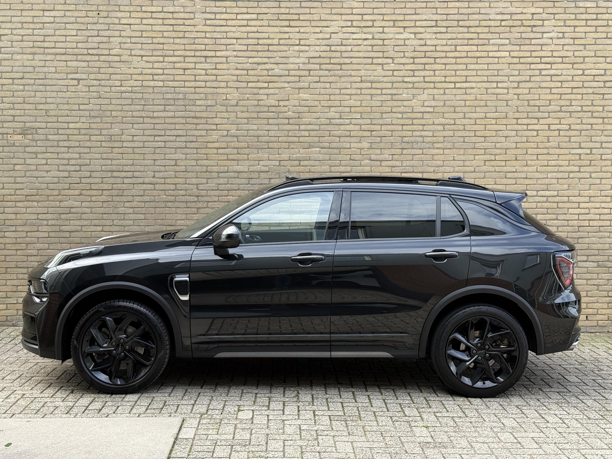 Foto van Lynk&co LYNK & Co 01