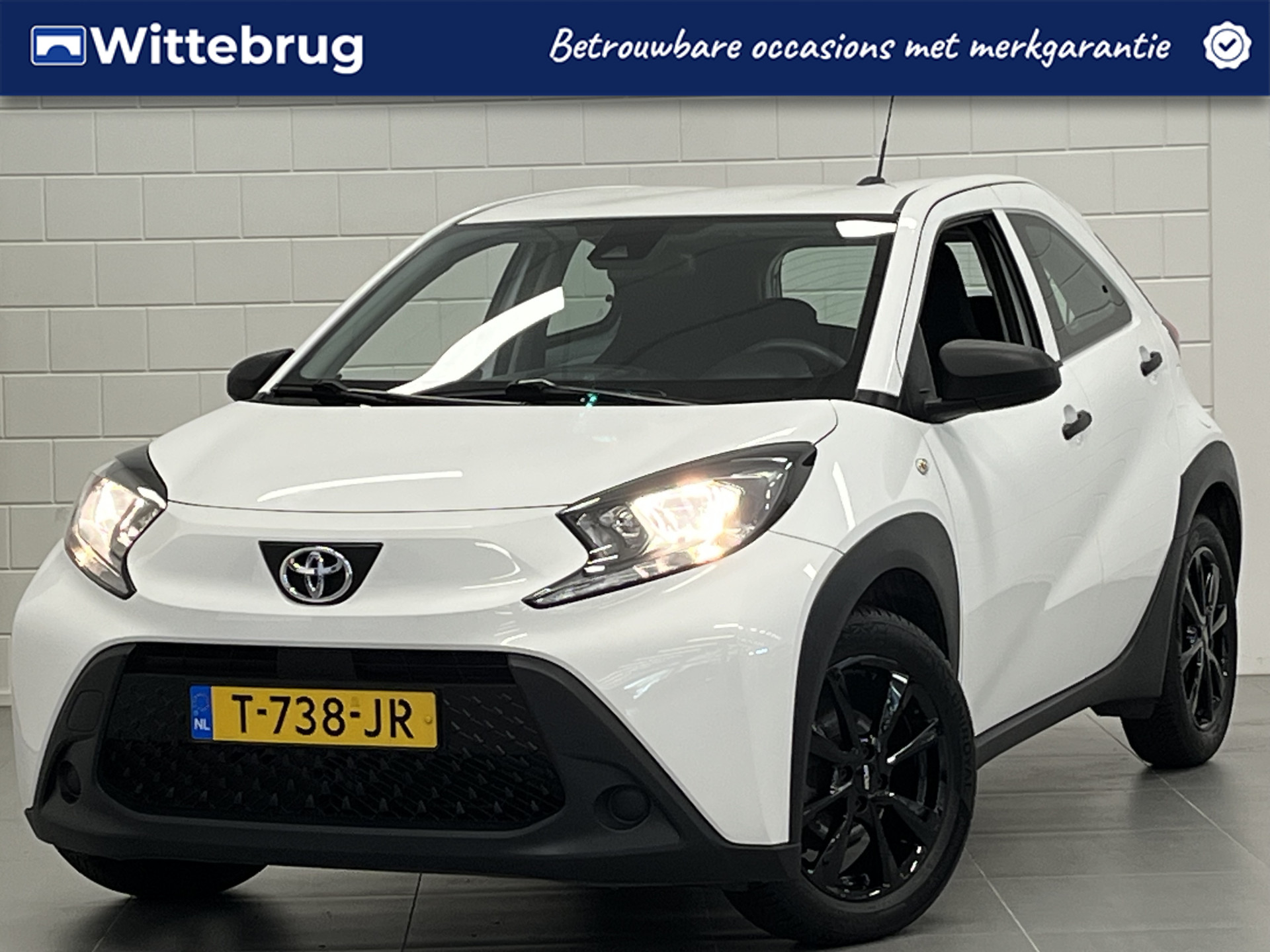 Toyota Toyota Aygo X 1.0 VVT-i MT 2023 - voorkant