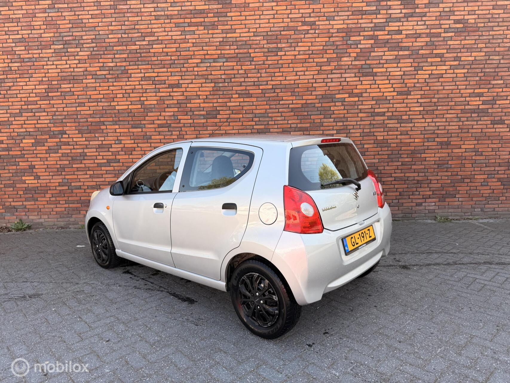 Foto van Suzuki Alto