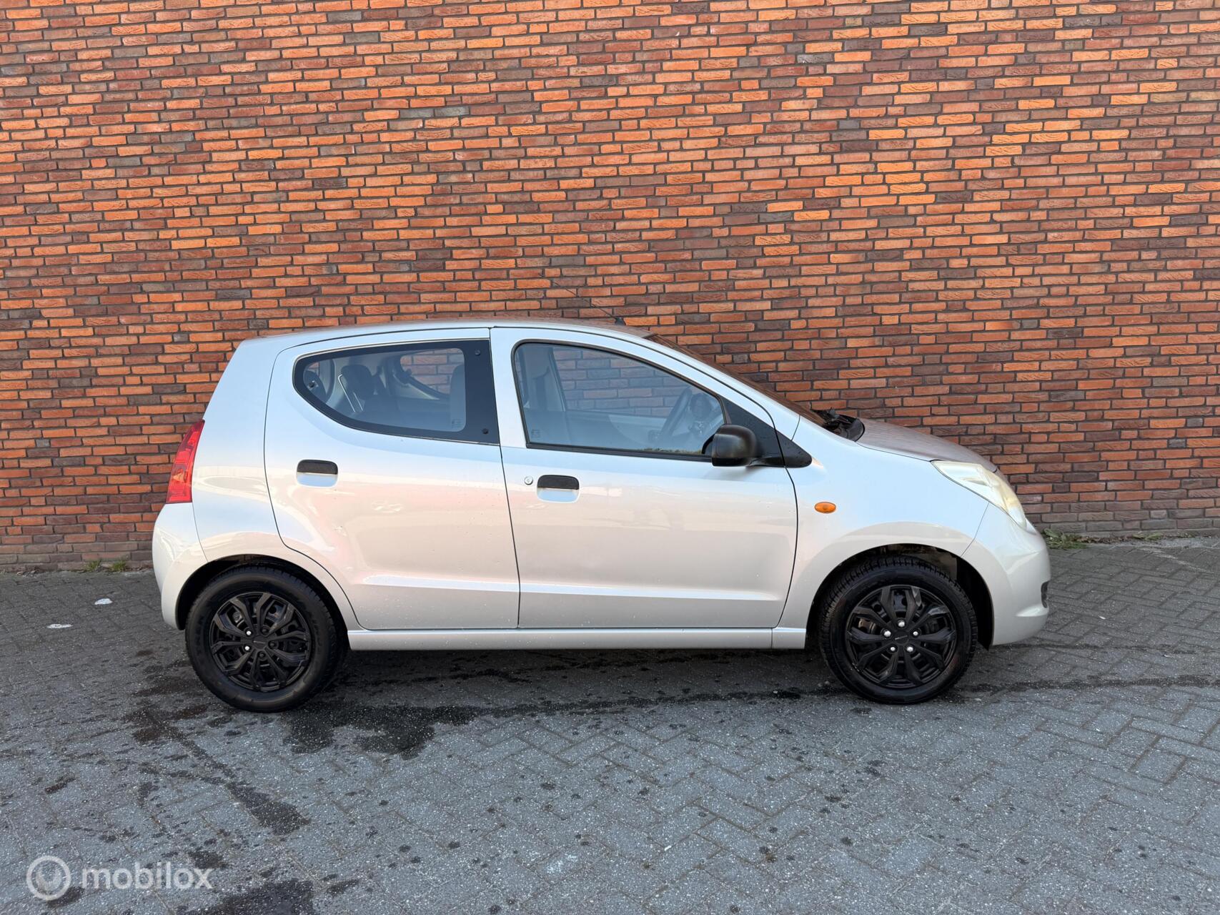 Foto van Suzuki Alto