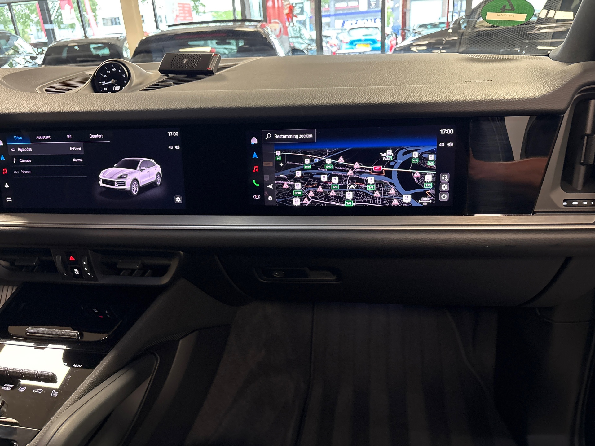 Foto van Porsche Cayenne E-hybrid