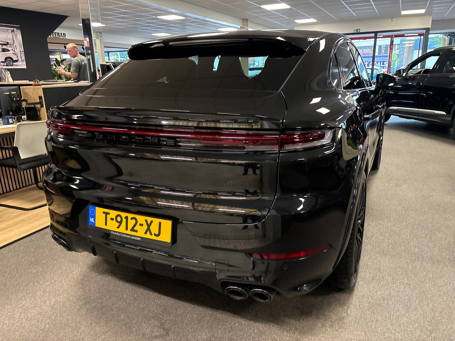Foto van Porsche Cayenne E-hybrid