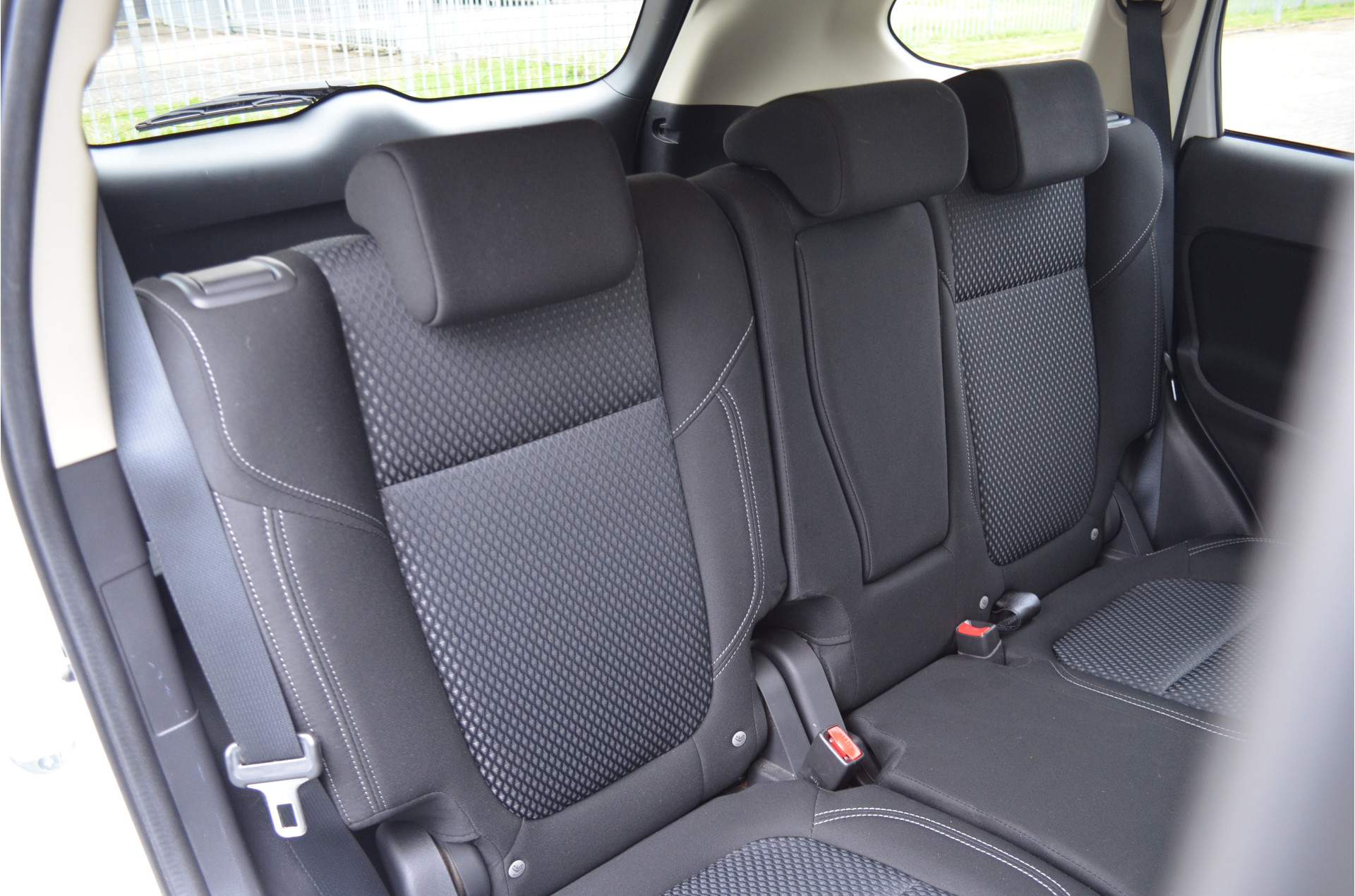 Foto van Mitsubishi Mitsubishi Outlander