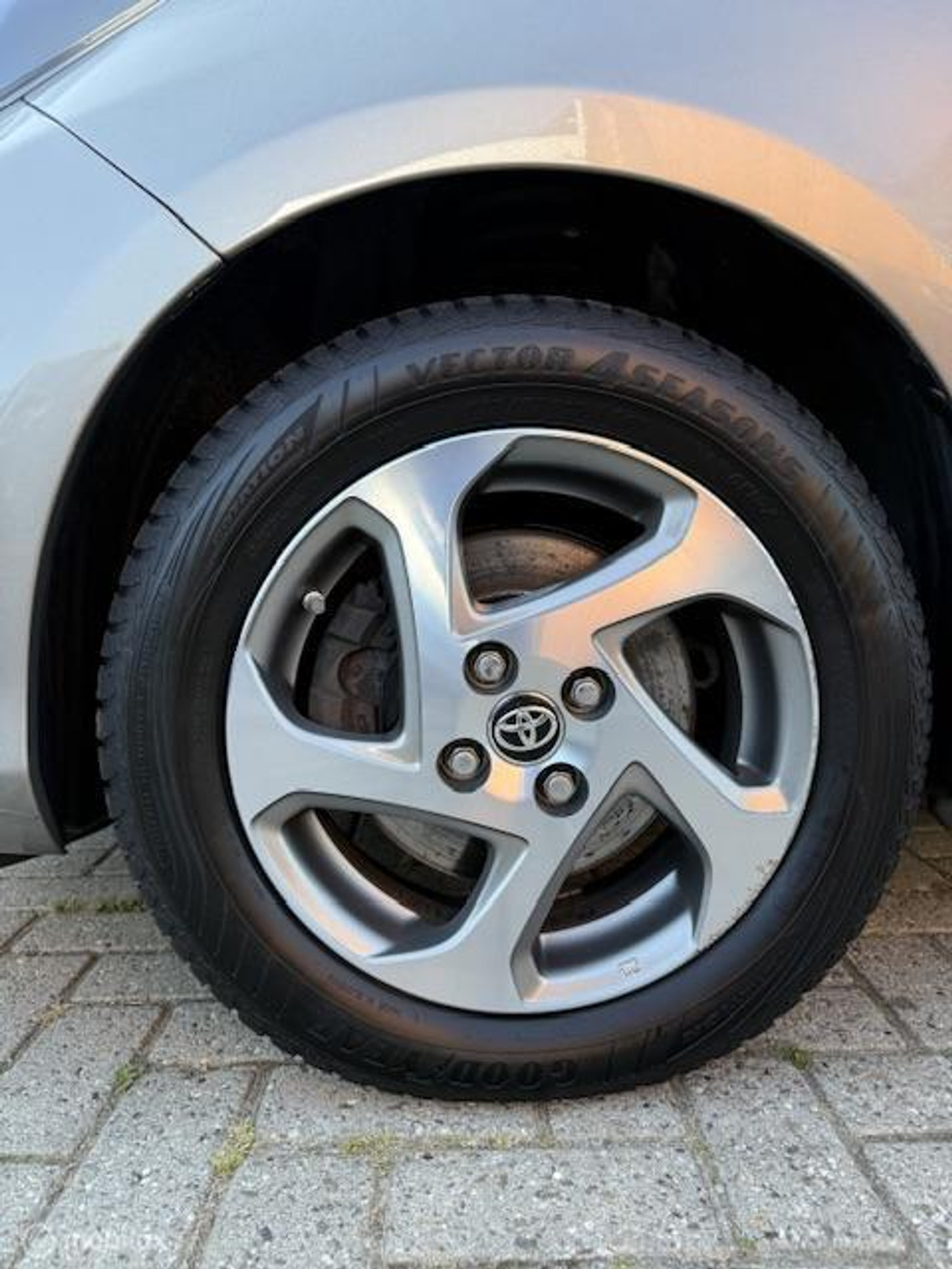 Foto van Toyota Toyota Yaris Hybrid