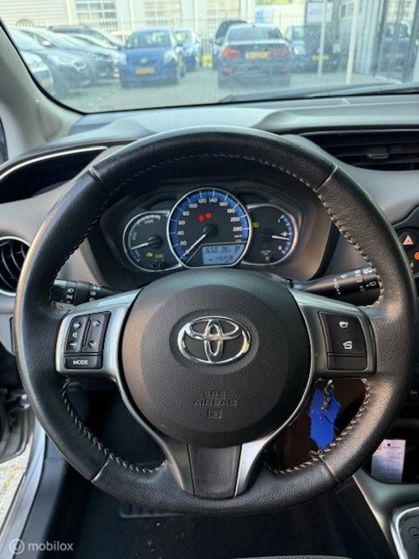 Foto van Toyota Toyota Yaris Hybrid