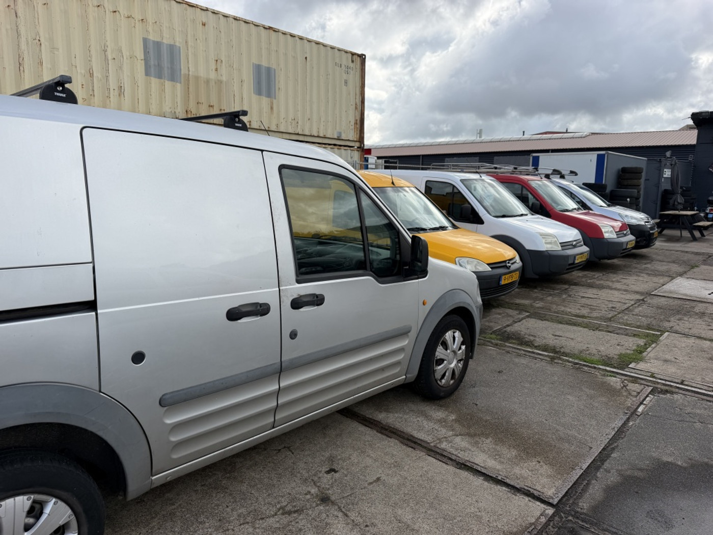 Foto van Ford Transit Connect T200s Van 1,8tdci 66