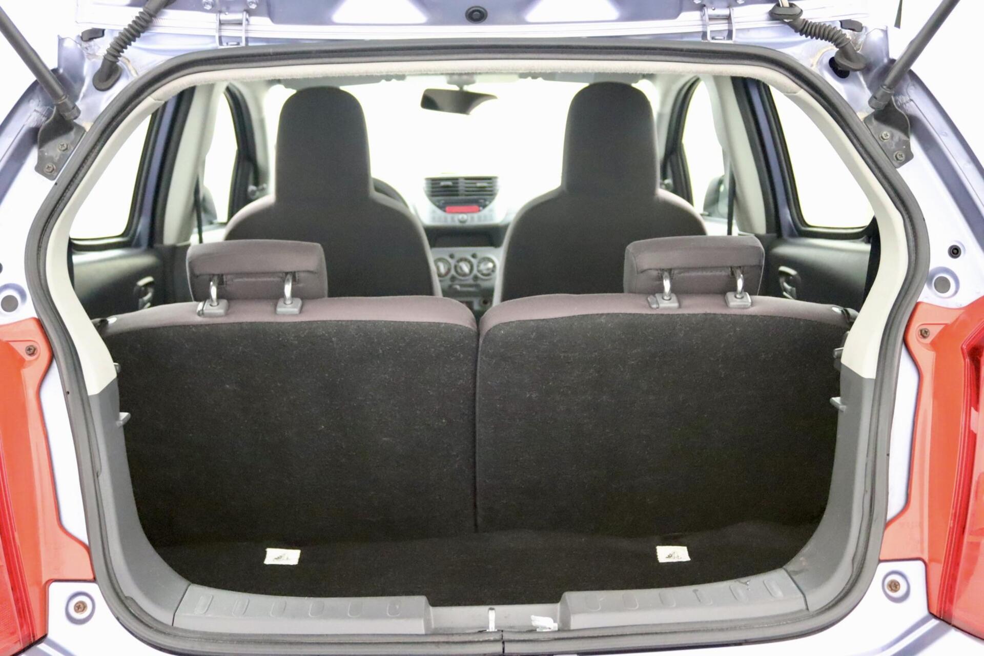 Foto van Nissan Nissan Pixo