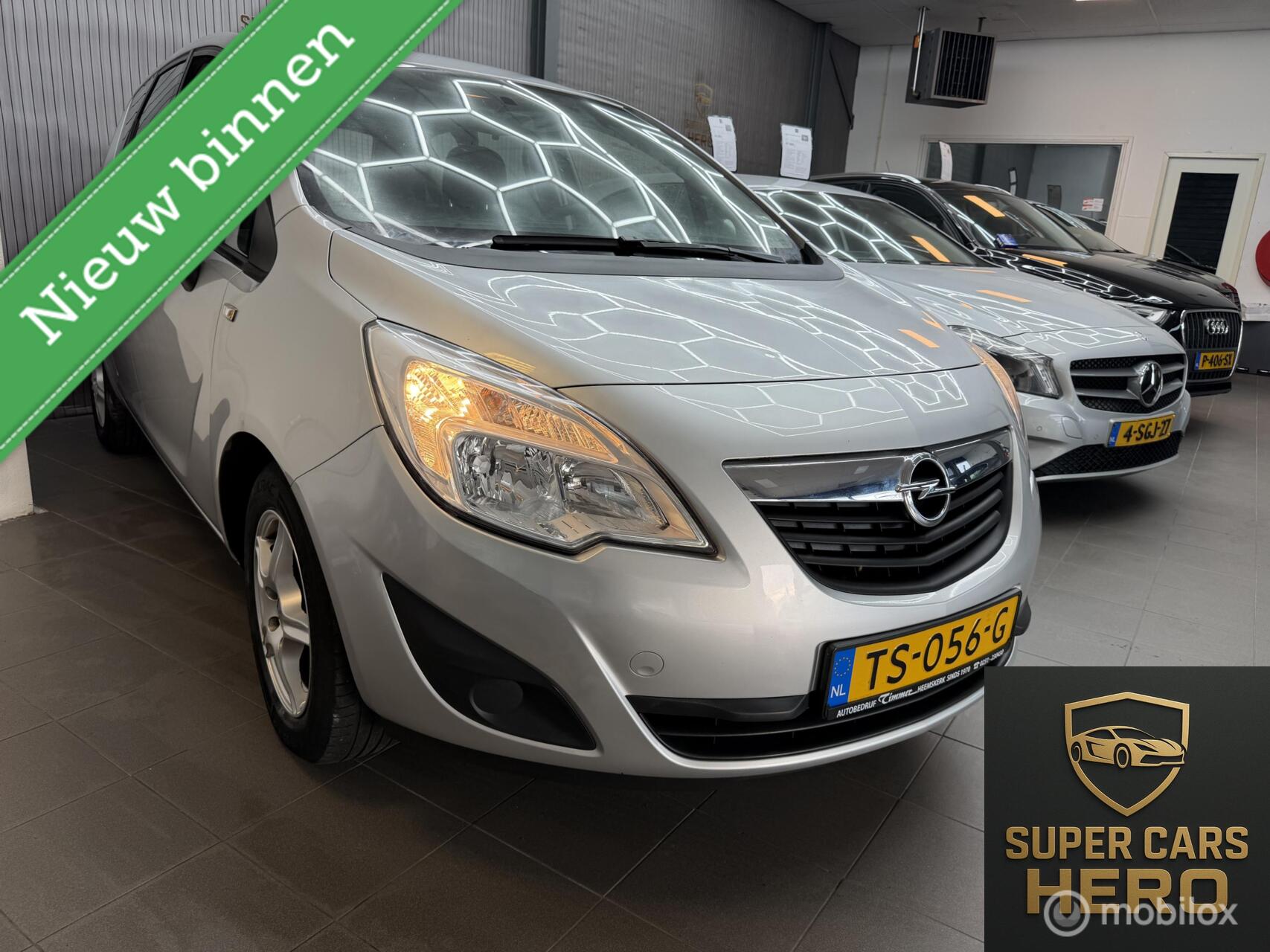 Opel Meriva 1.4 Edition 2010 - voorkant