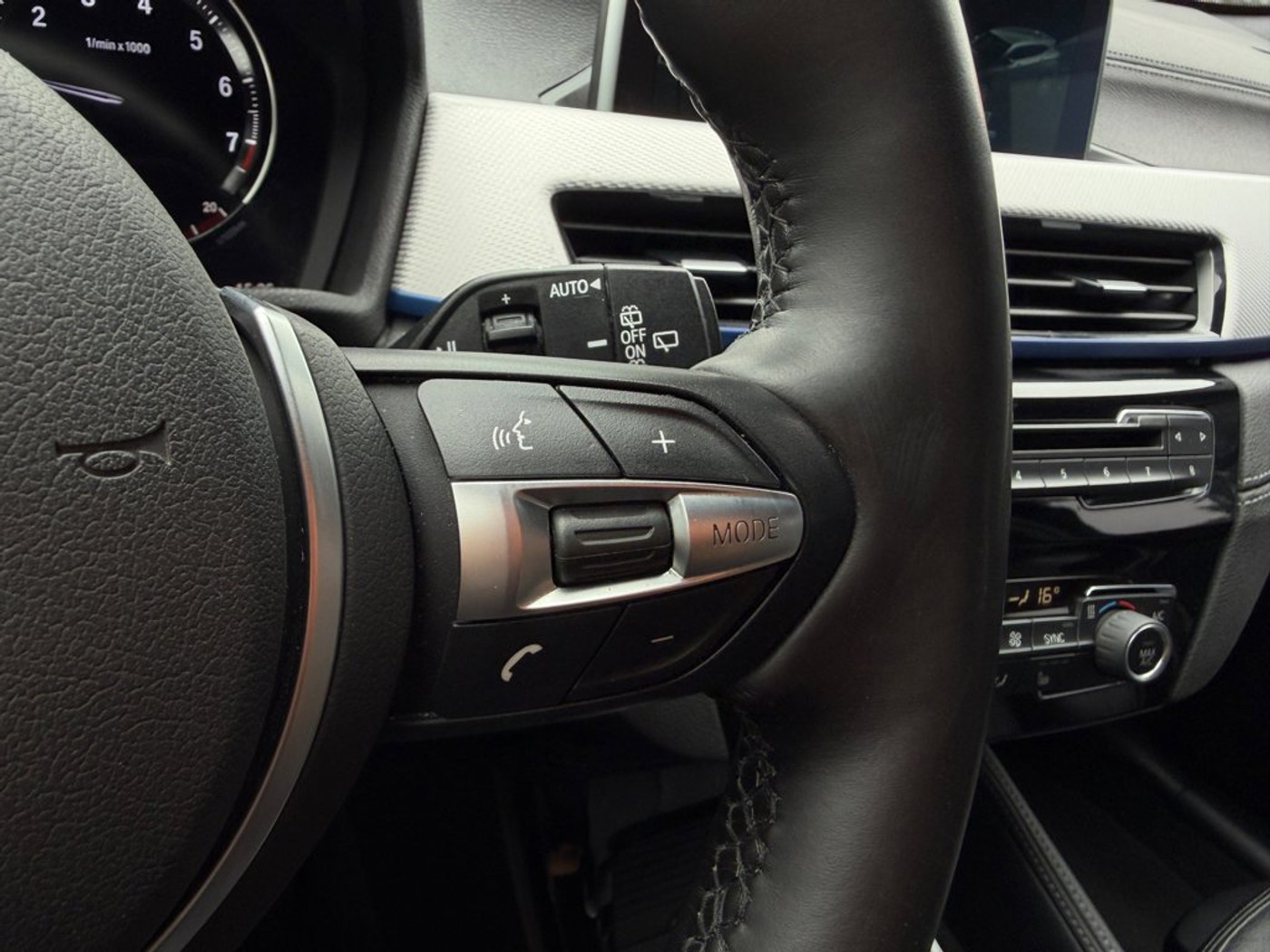 Foto van BMW X2 Sdrive20i