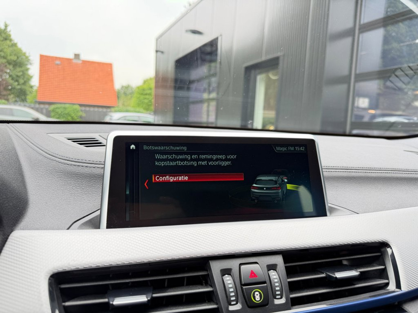 Foto van BMW X2 Sdrive20i
