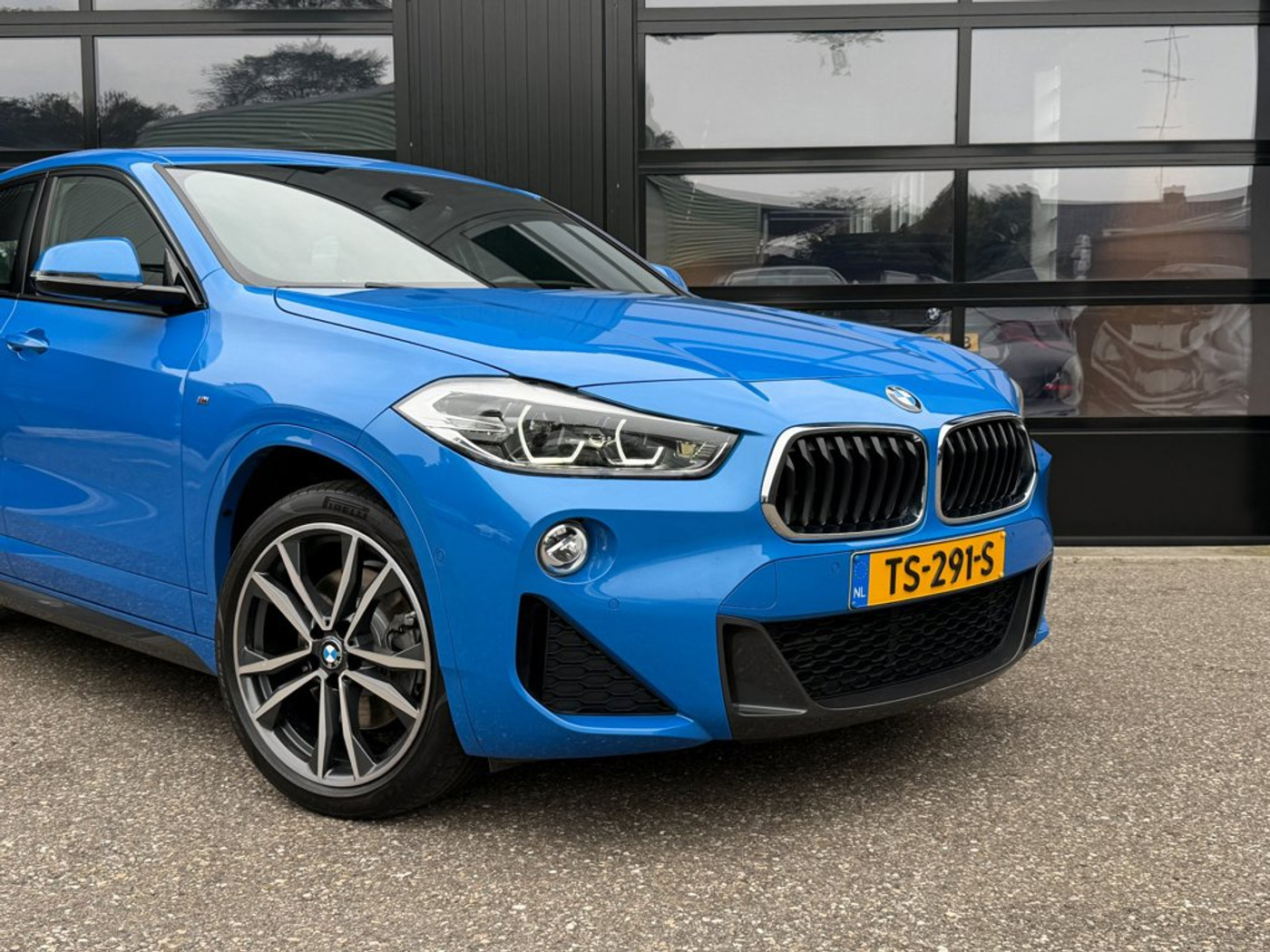Foto van BMW X2 Sdrive20i
