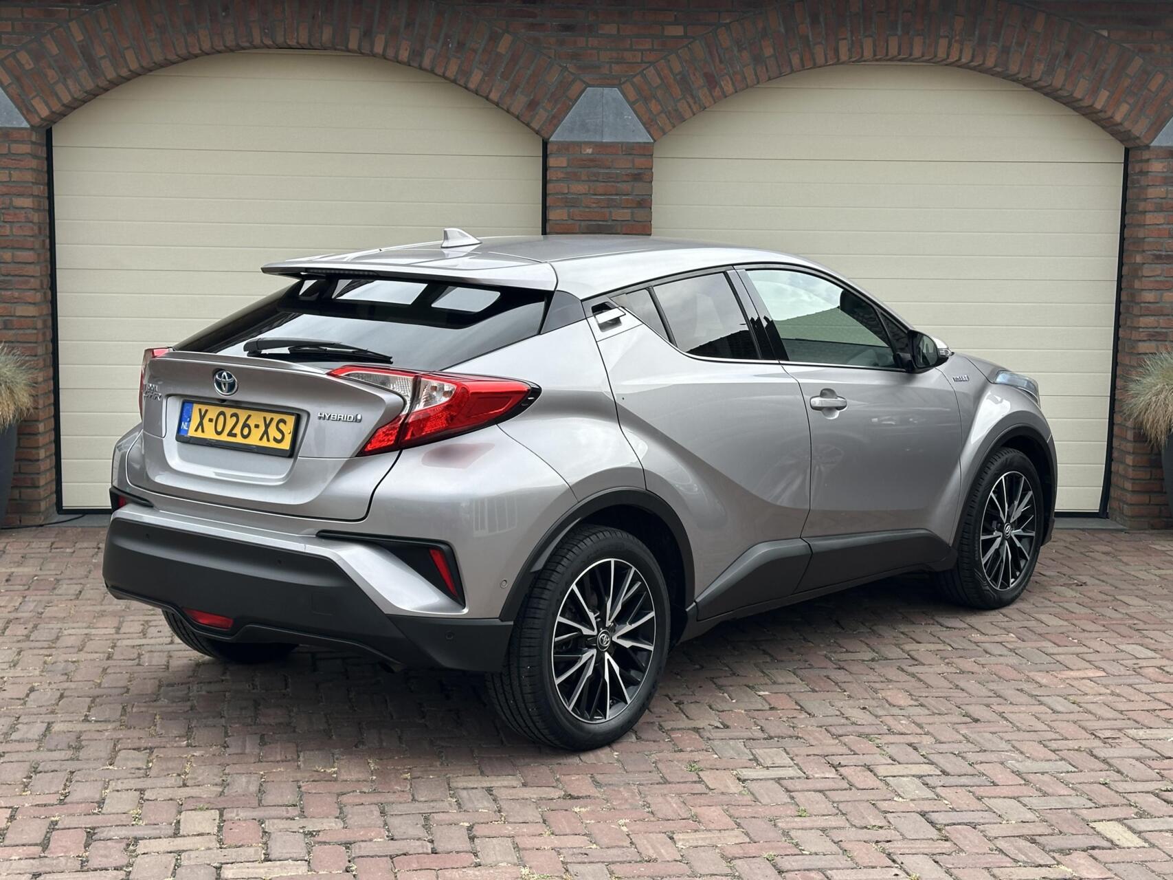 Foto van Toyota Toyota C-hr