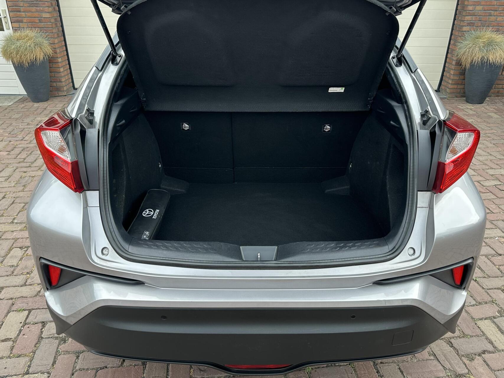 Foto van Toyota Toyota C-hr
