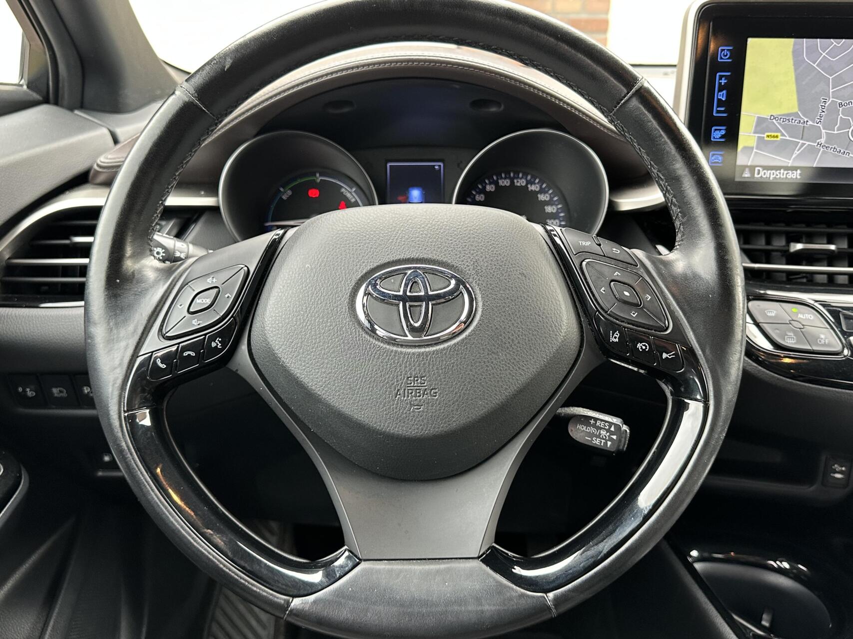 Foto van Toyota Toyota C-hr