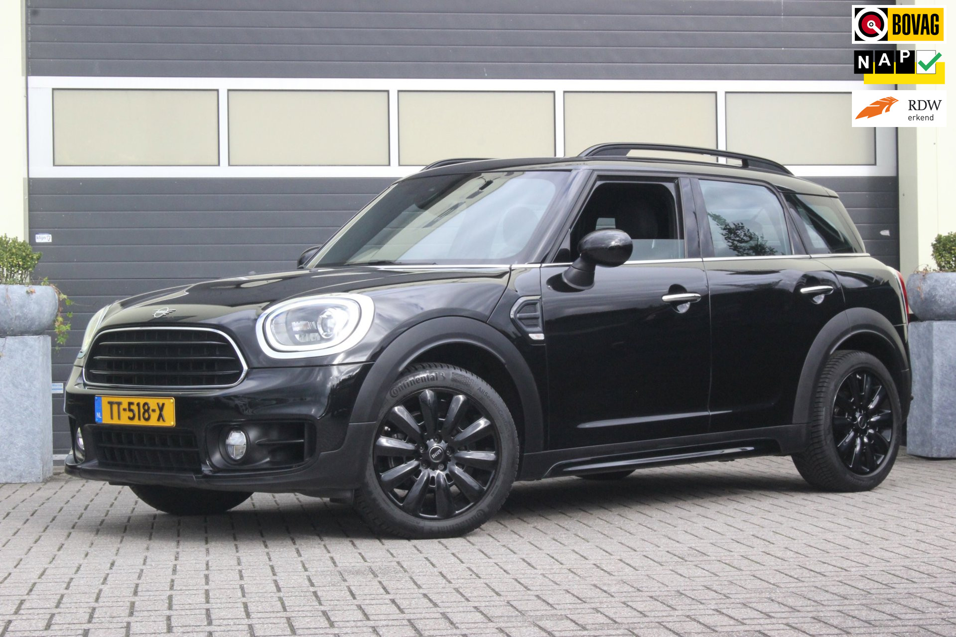 Mini Countryman Cooper 1.5 Cooper Dutch Made Edition | NAP | Dealer onderhouden | 2018 - voorkant