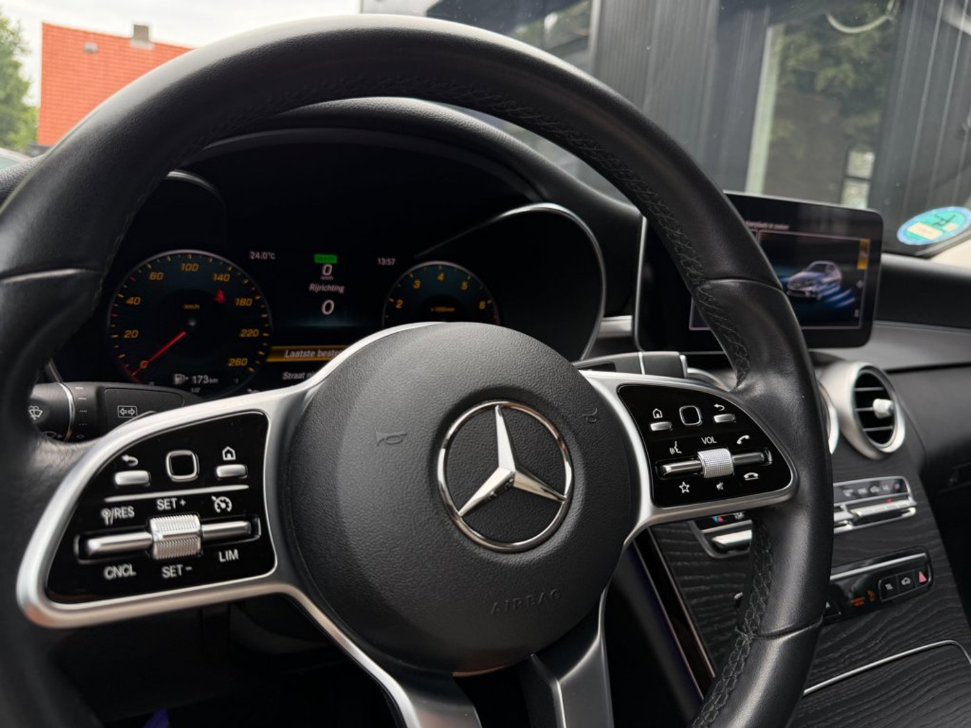 Foto van Mercedes-Benz C 200