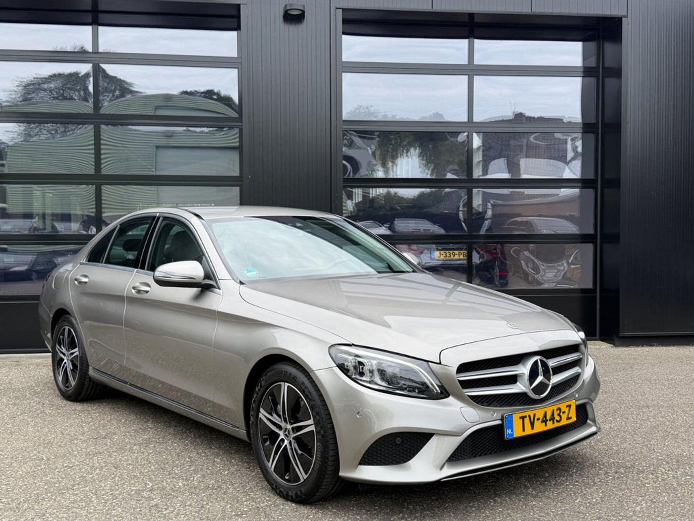 Foto van Mercedes-Benz C 200