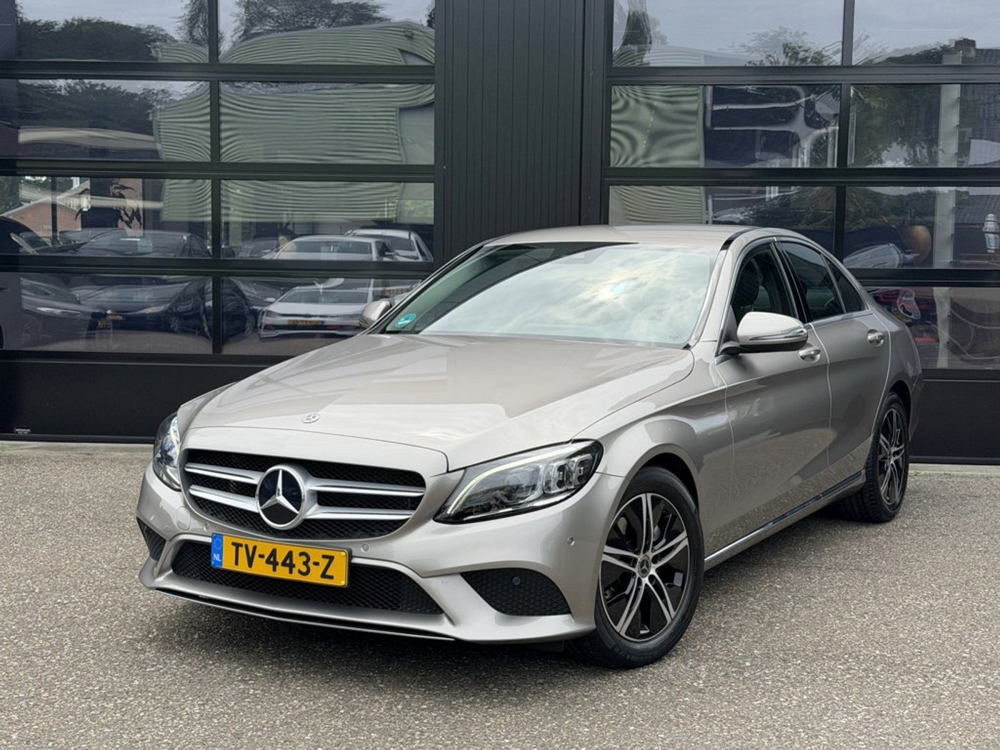 Mercedes-Benz C 200 C200 Business Solution Facelift NL Auto 2018 - voorkant
