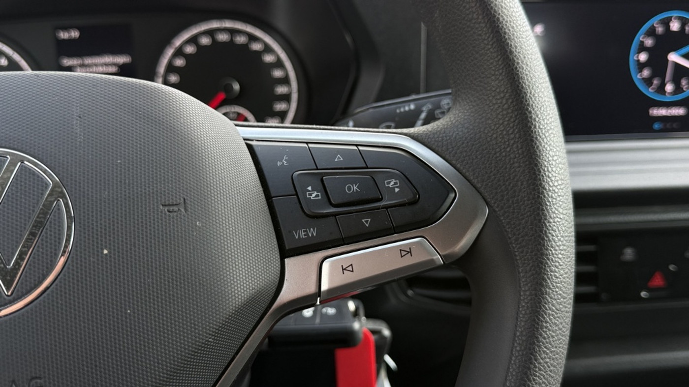 Foto van Volkswagen Caddy Modified Partition Wall